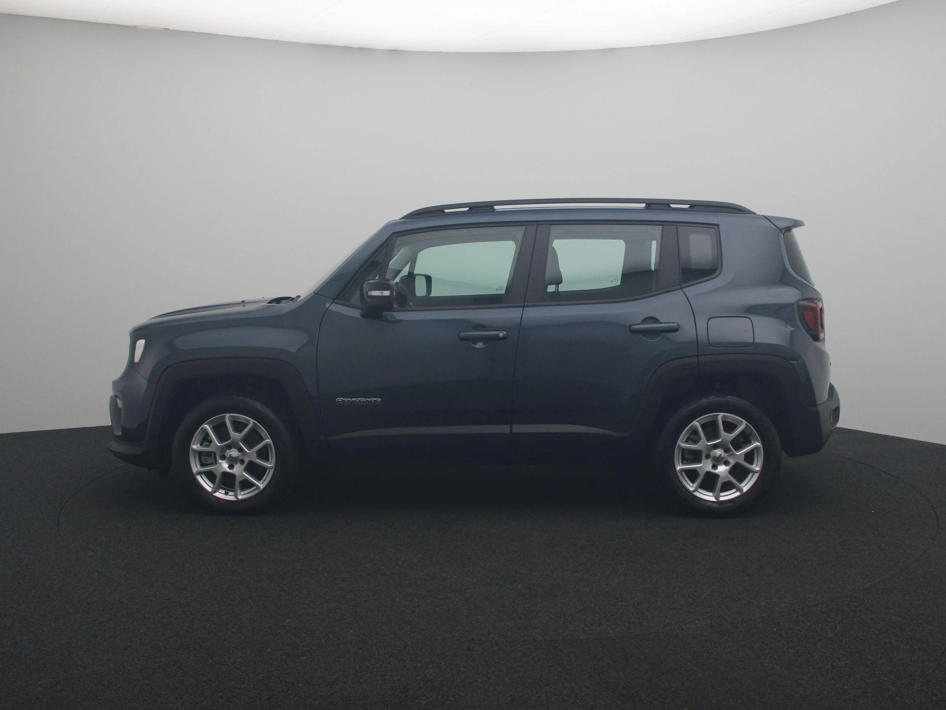 Jeep-Renegade-image-4