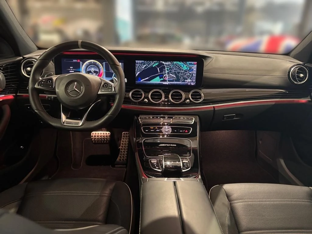 Mercedes-AMG-E-Klasse 63 S AMG-image-10