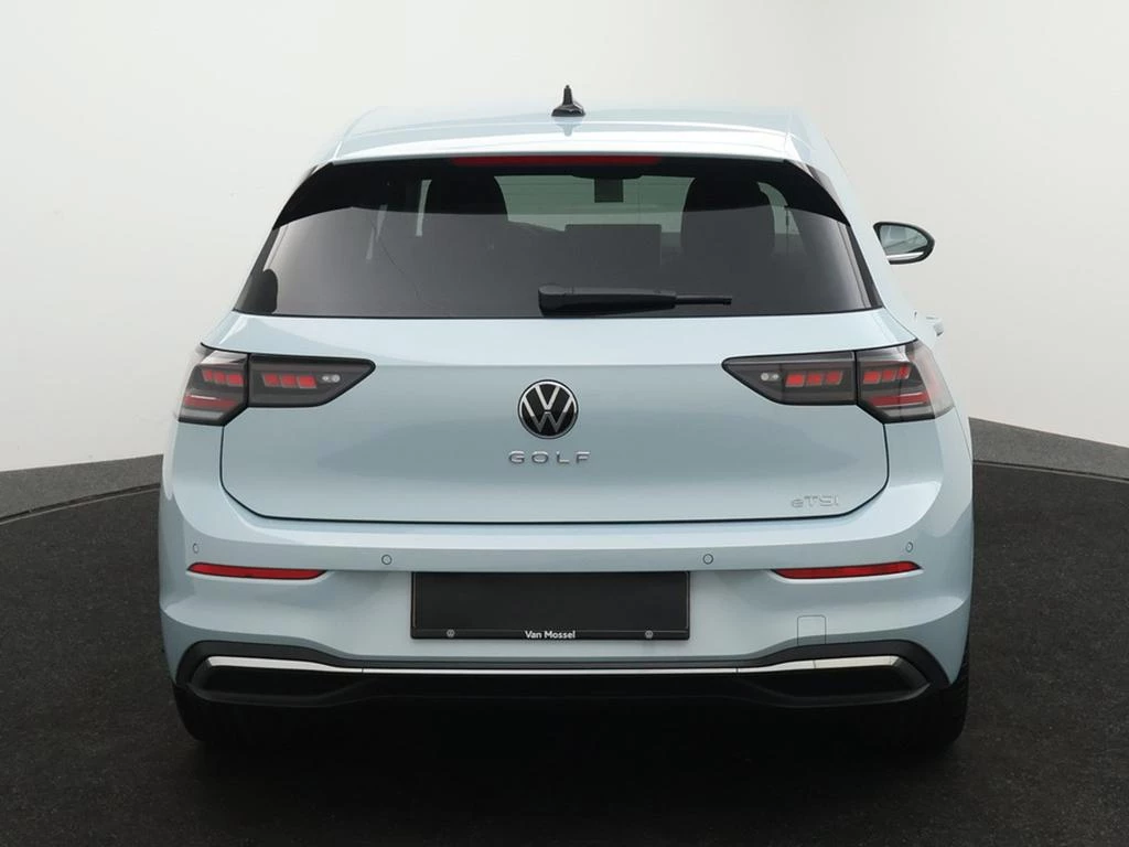 Volkswagen Golf VIII Golf Style Business 1.5 eTSI 150pk AUTOMAAT *DEMO*