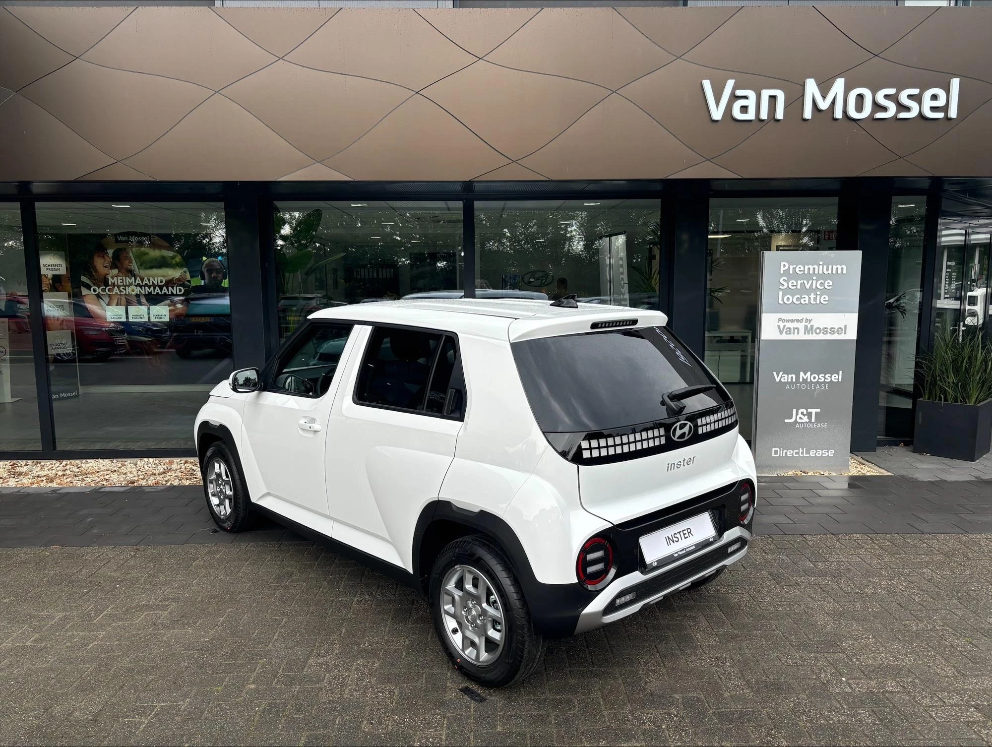 Hyundai-Inster-image-1