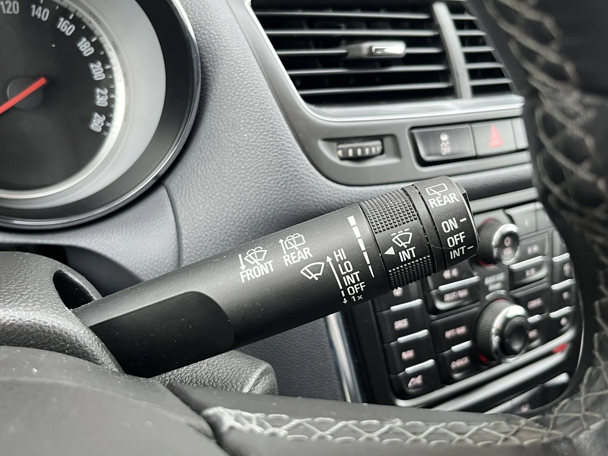 Opel-Mokka-image-20