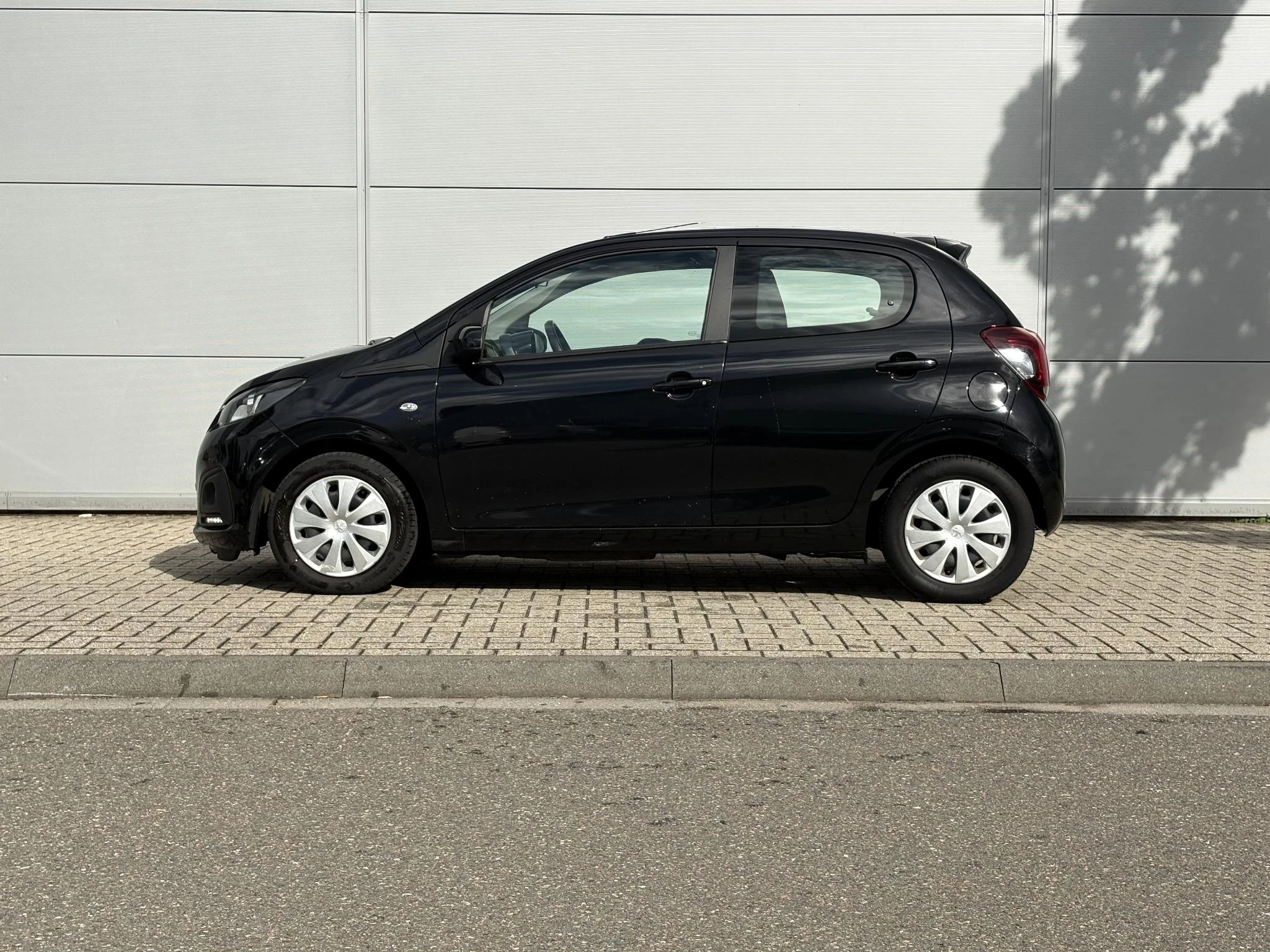 Peugeot-108-image-2