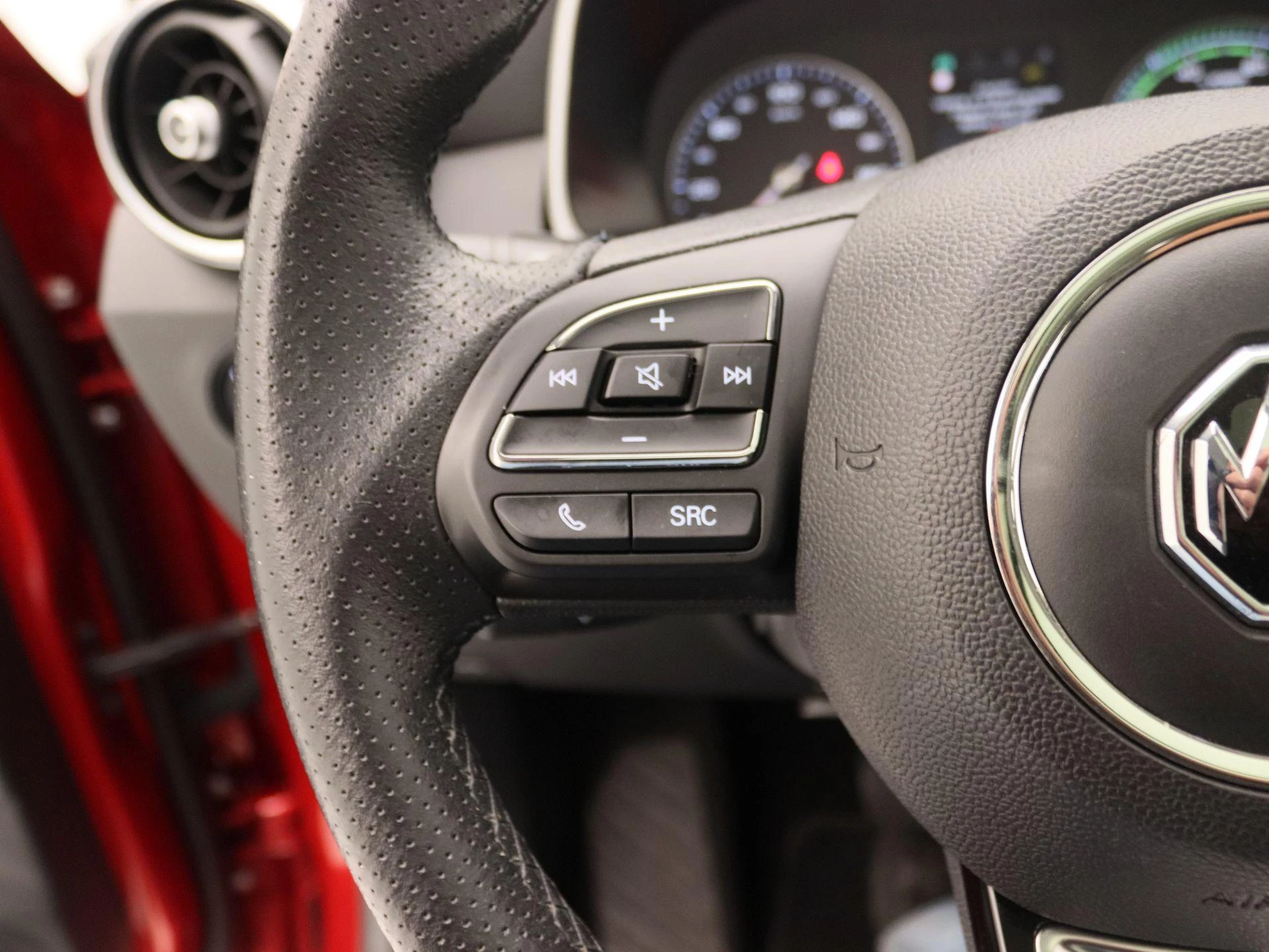 MG ZS EV Luxury 45 kWh
