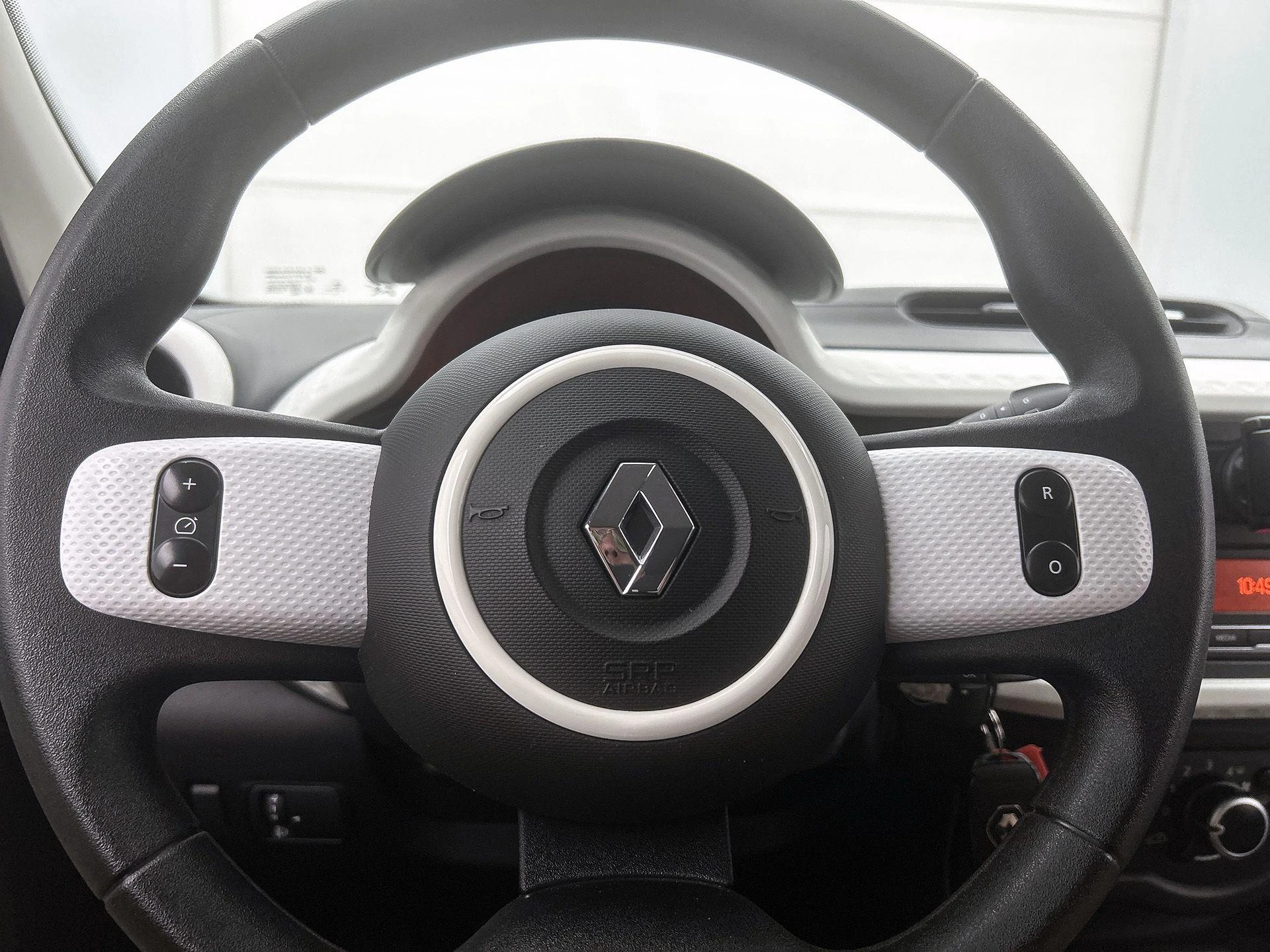 Renault-Twingo-image-24