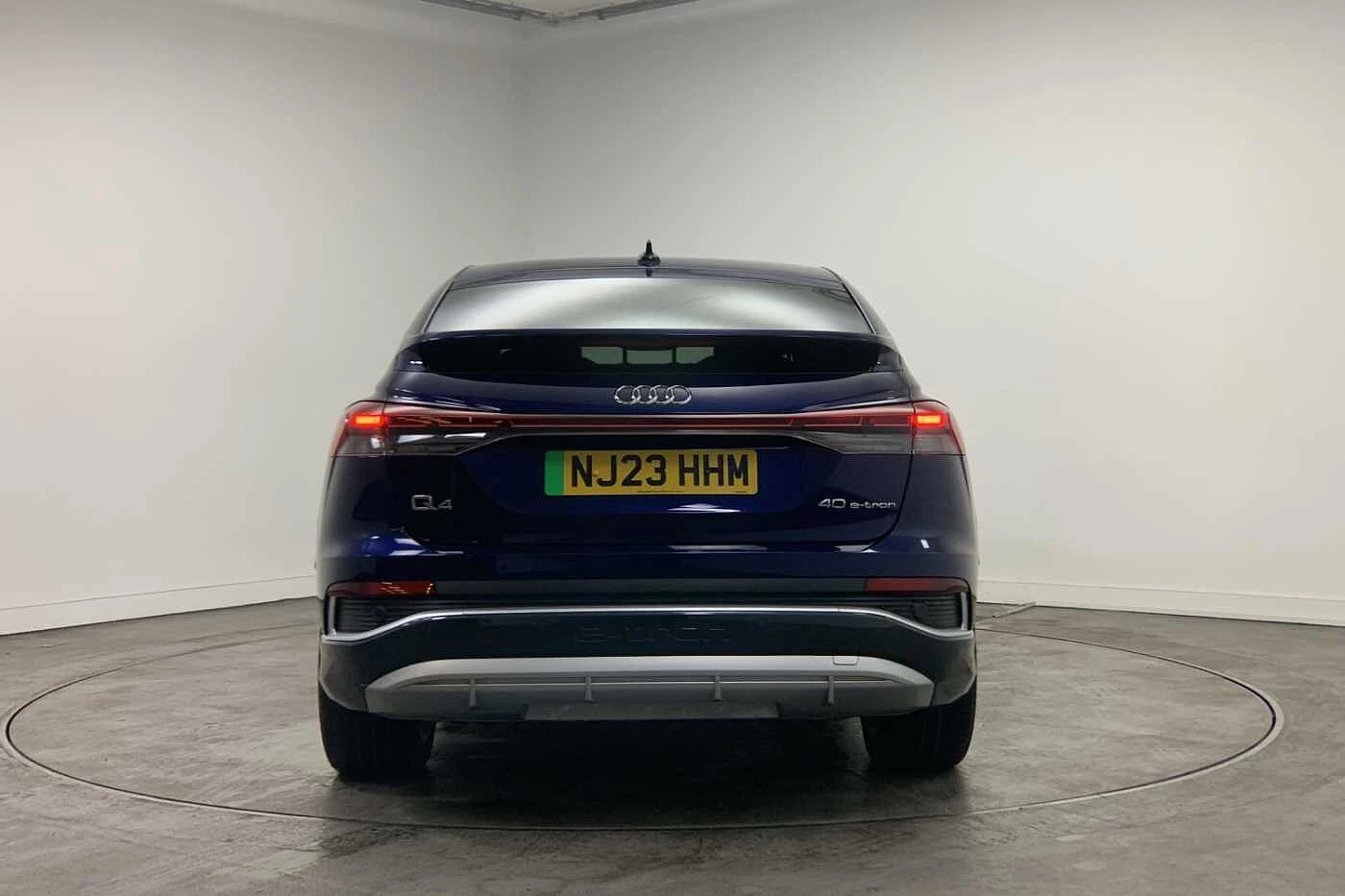 Audi-Q4 Sportback e-tron-image-10