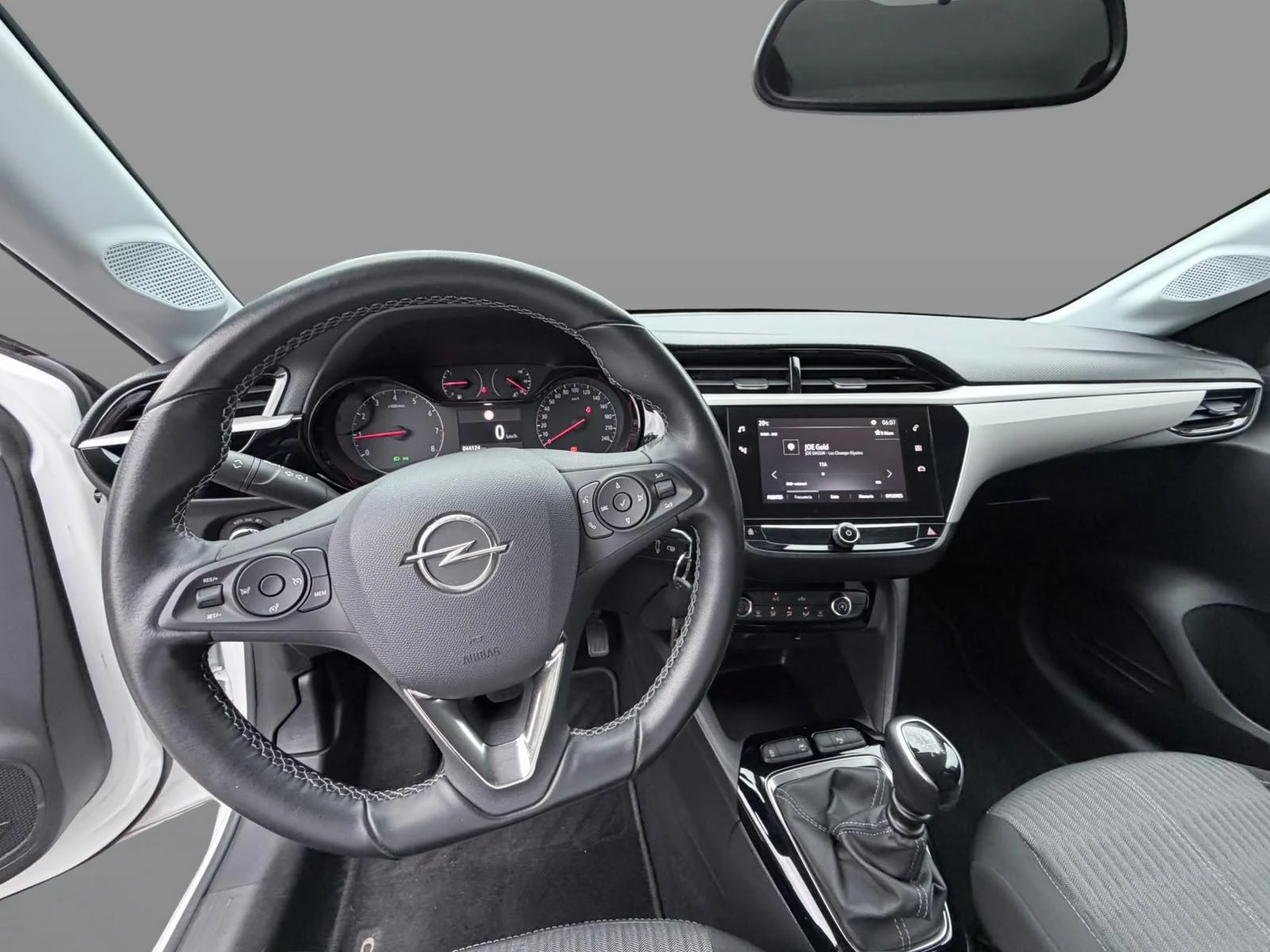Opel-Corsa-image-7