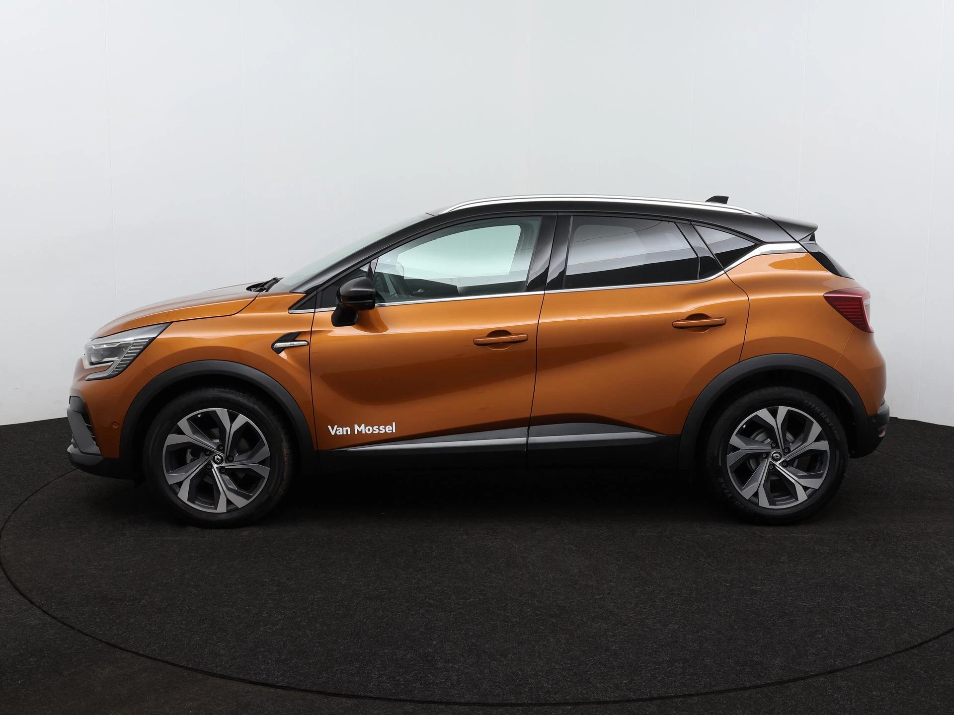 Renault-Captur-image-1