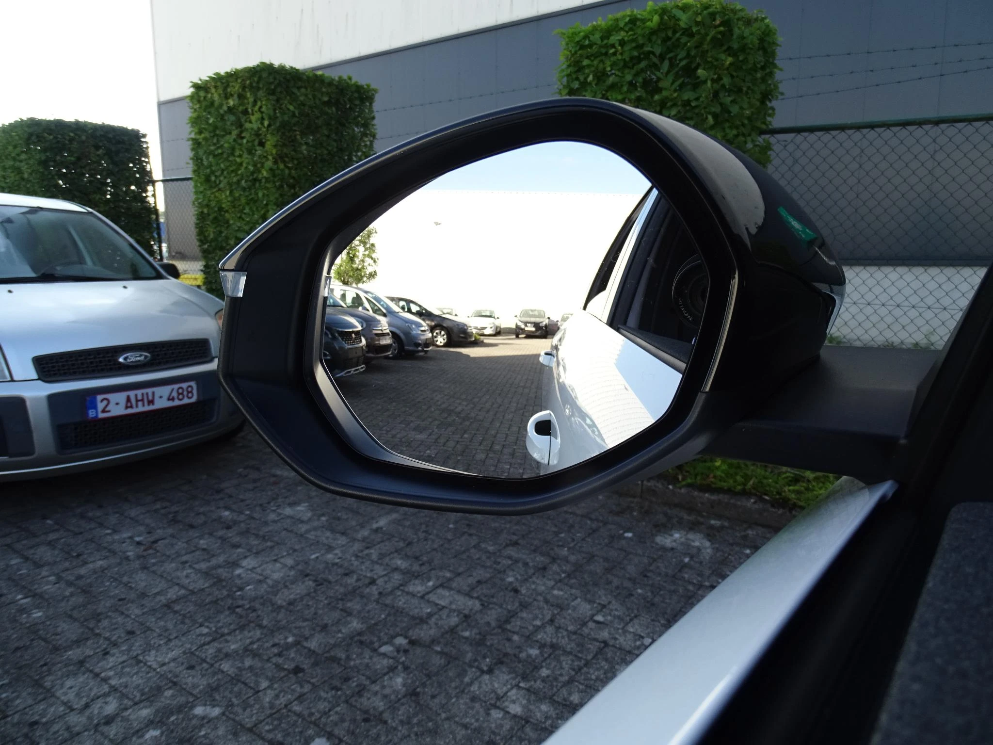 Opel-Grandland-image-26