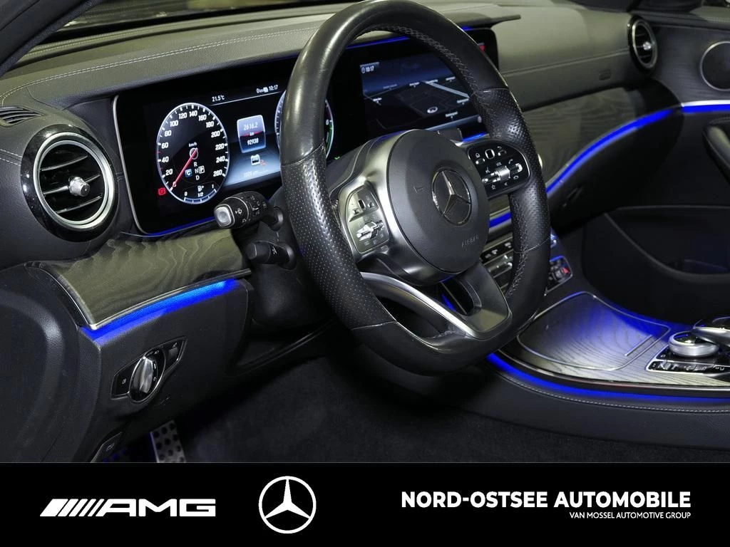 Mercedes-Benz E-Klasse 300 de T AMG MULTI 360° KAMERA AHK DAB COMAND AMG Line