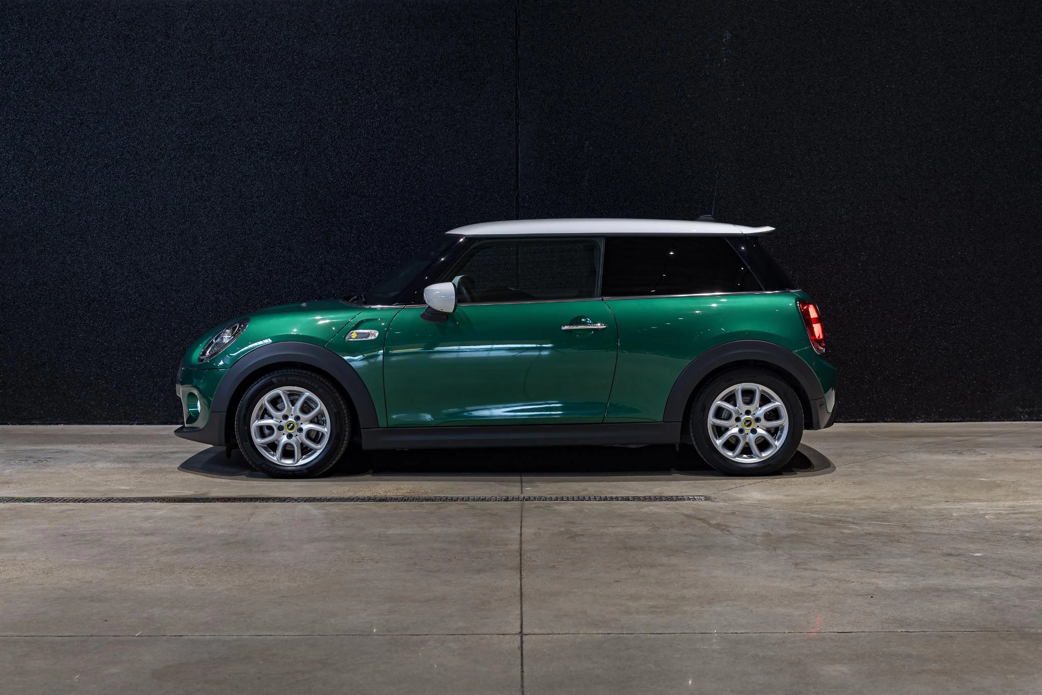 MINI-Electric-image-3