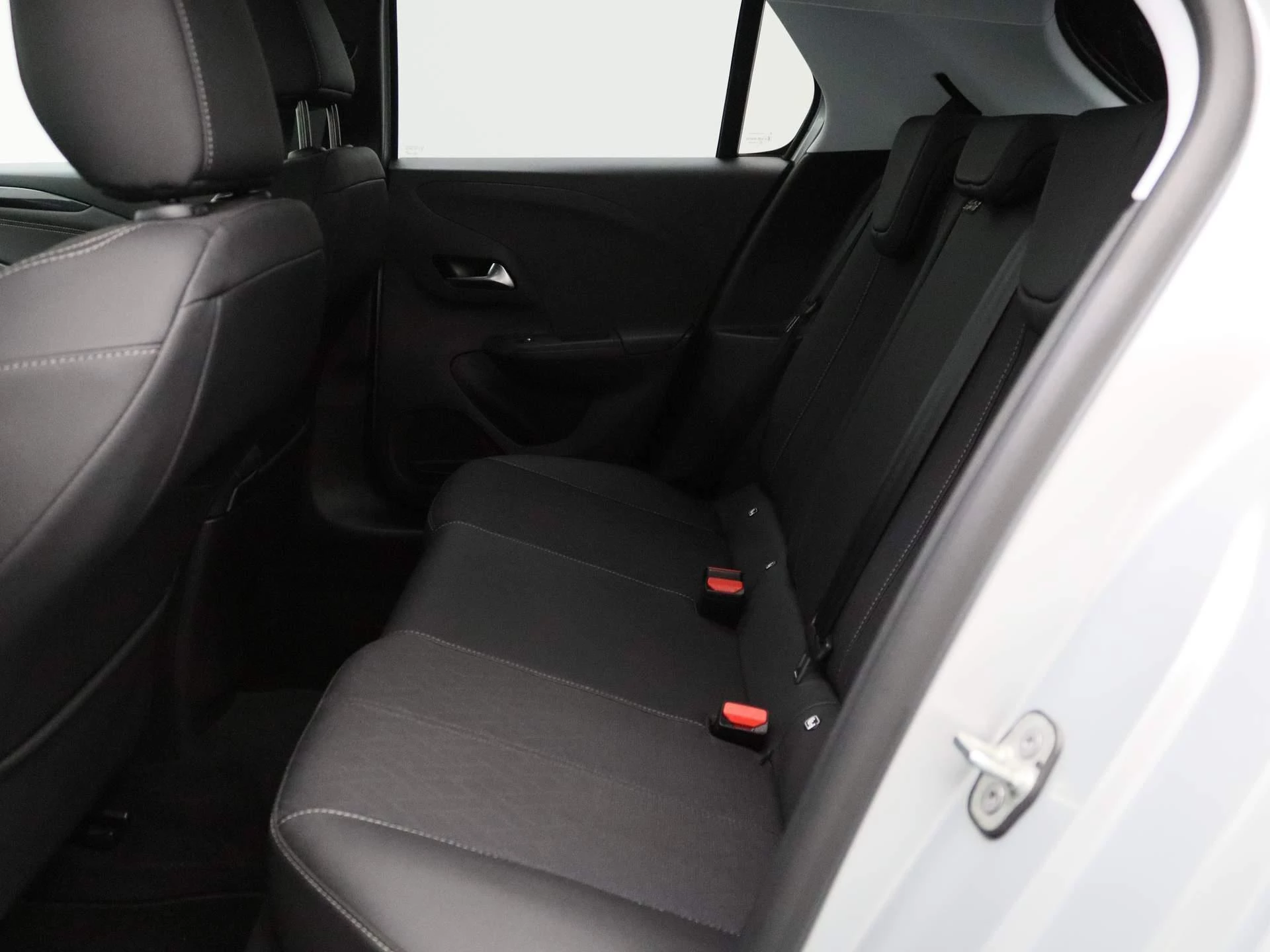 Opel-Corsa-e-image-12