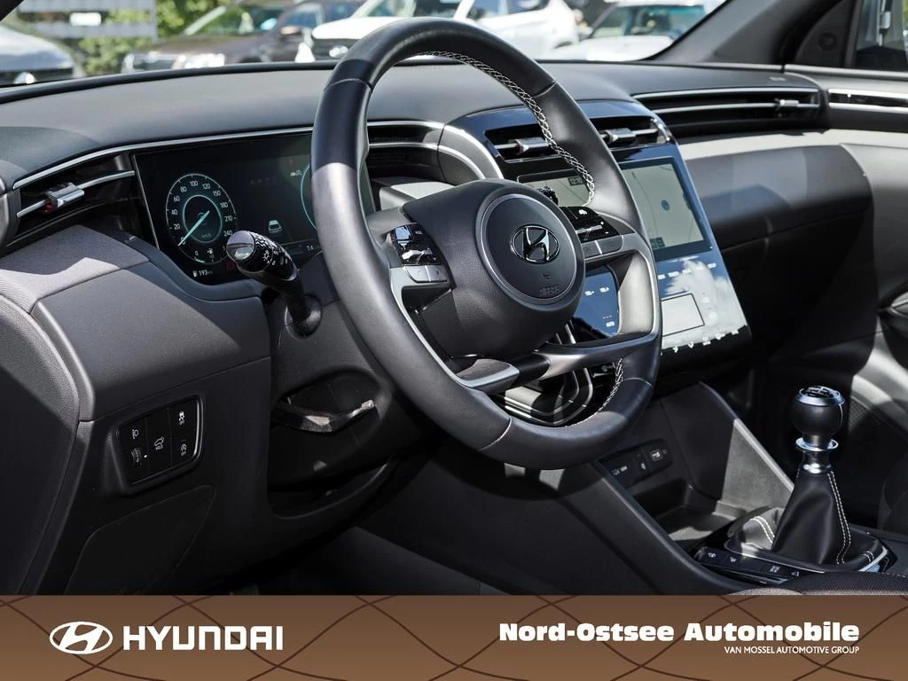 Hyundai Tucson 1.6 T-GDI ADVANTAGE 2WD SHZ LHZ NAVI LED