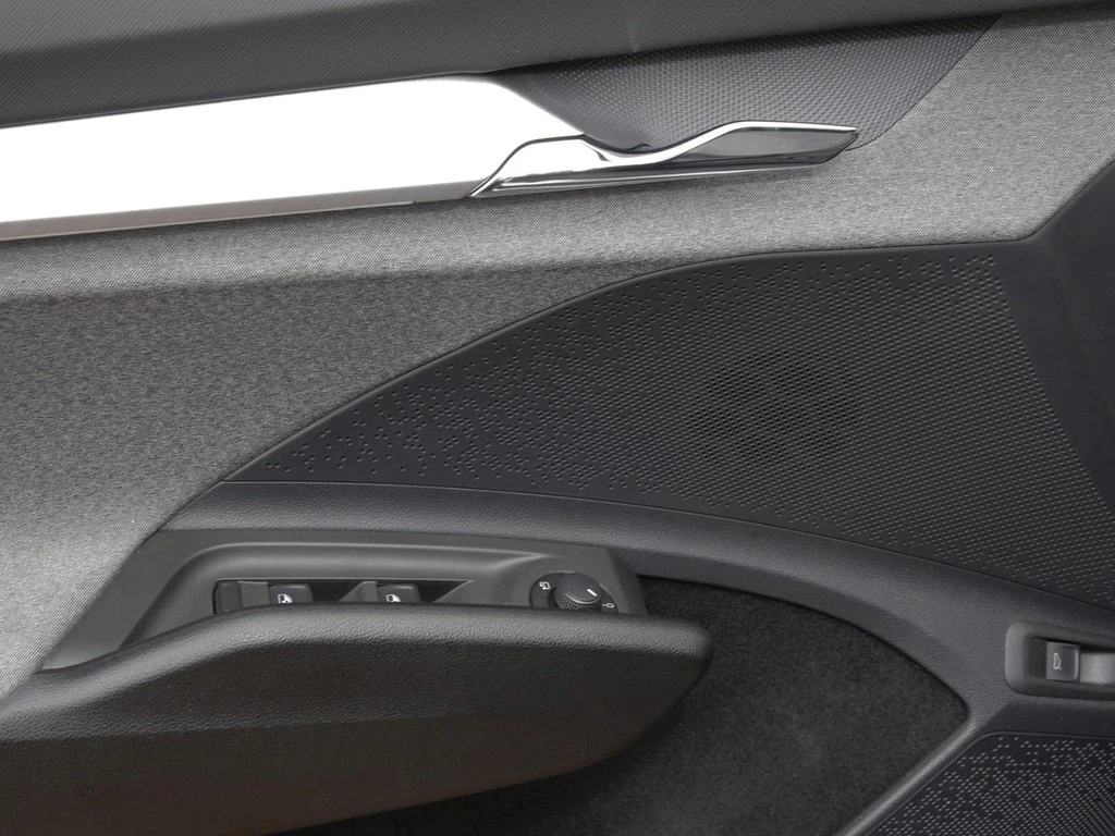 Škoda-Enyaq iV-image-16