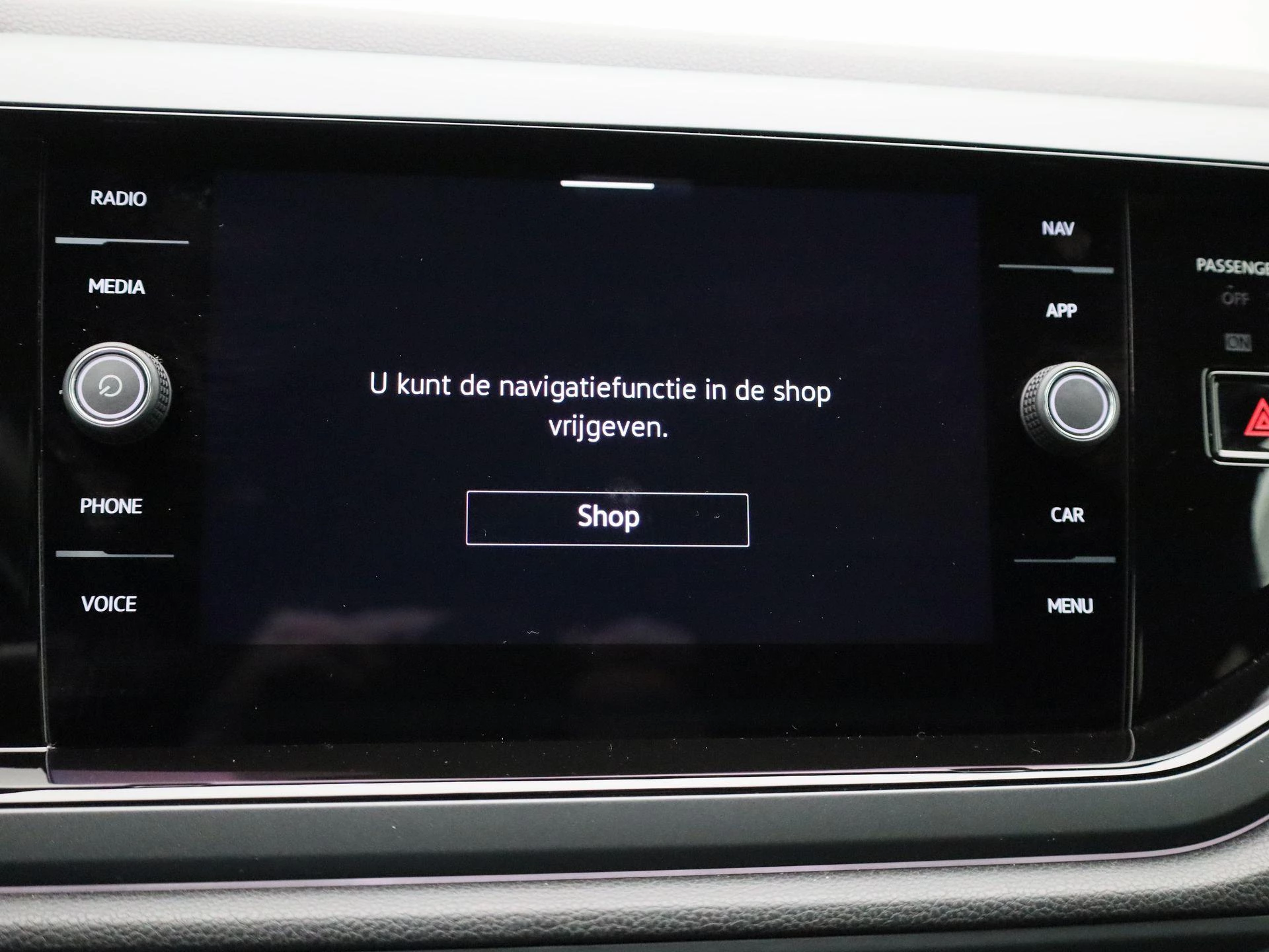 Volkswagen-Polo-image-17