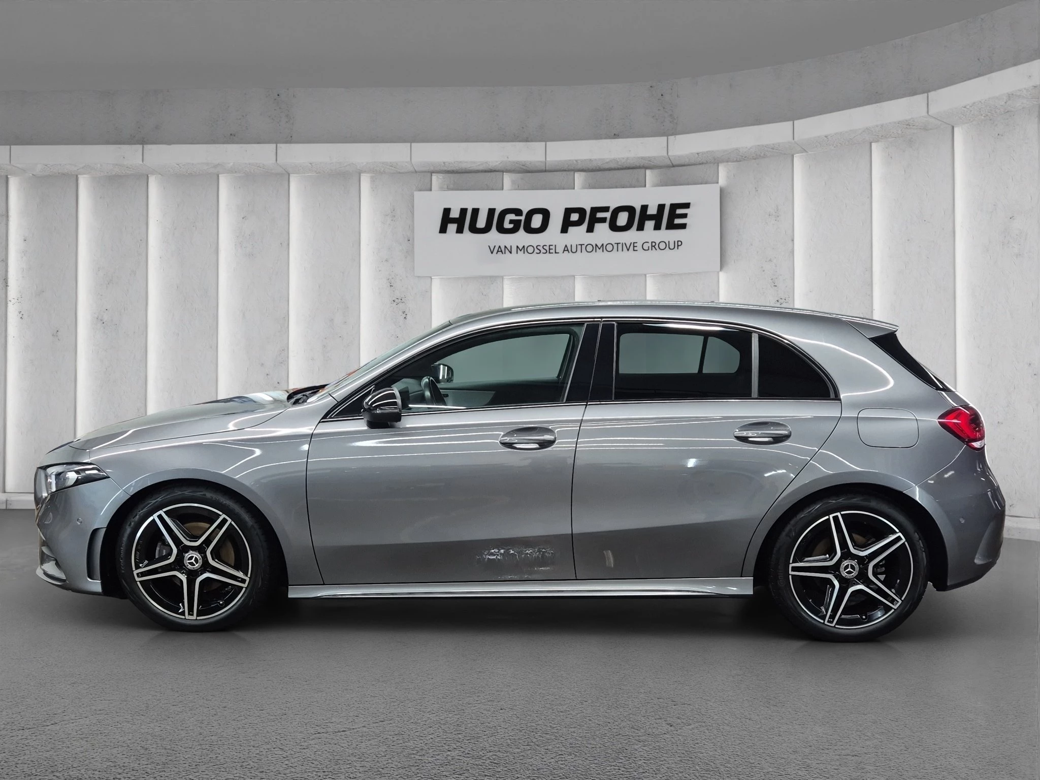 Mercedes-Benz A-Klasse 180 AMG Line
