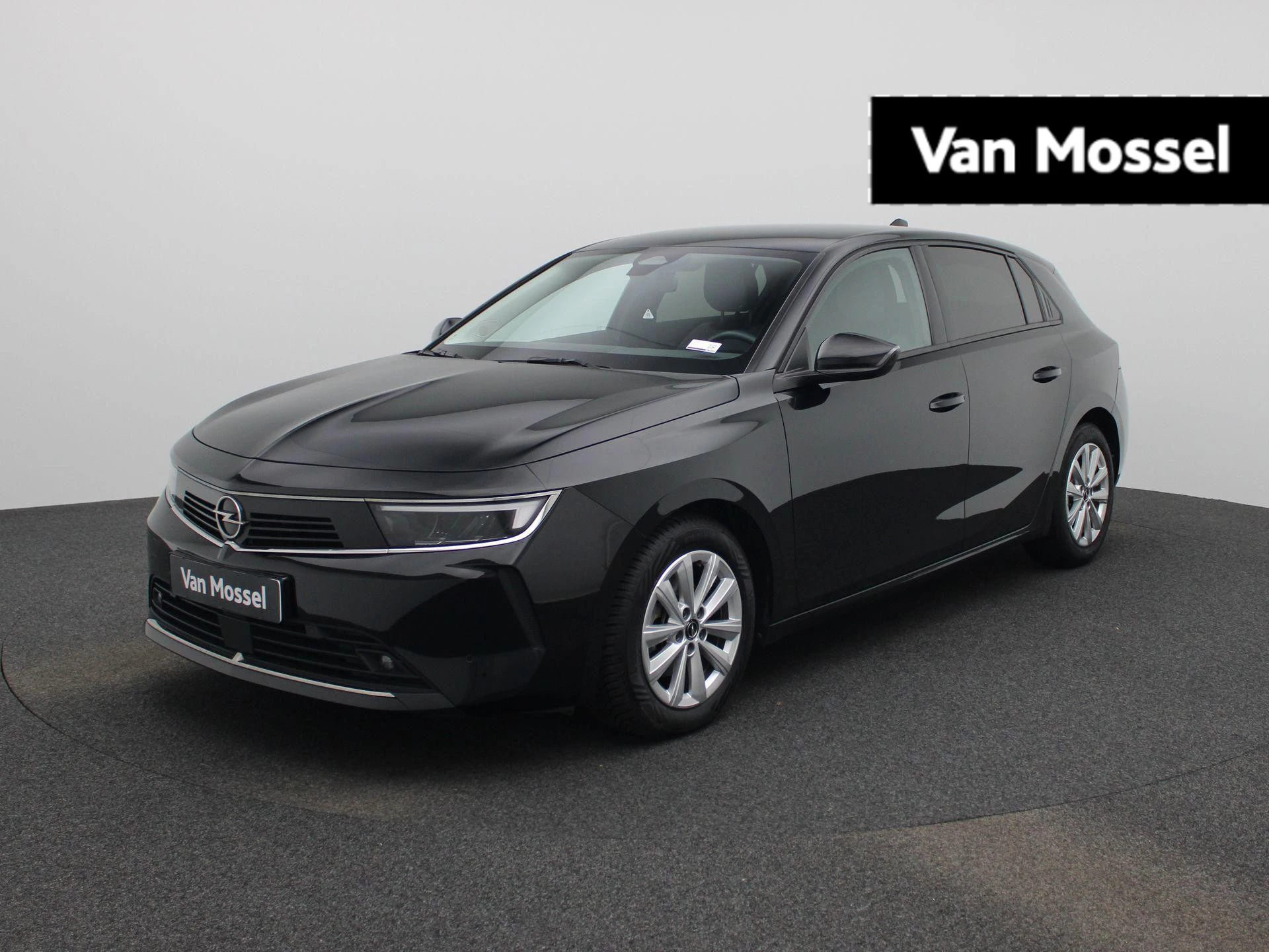 Opel-Astra-image-0