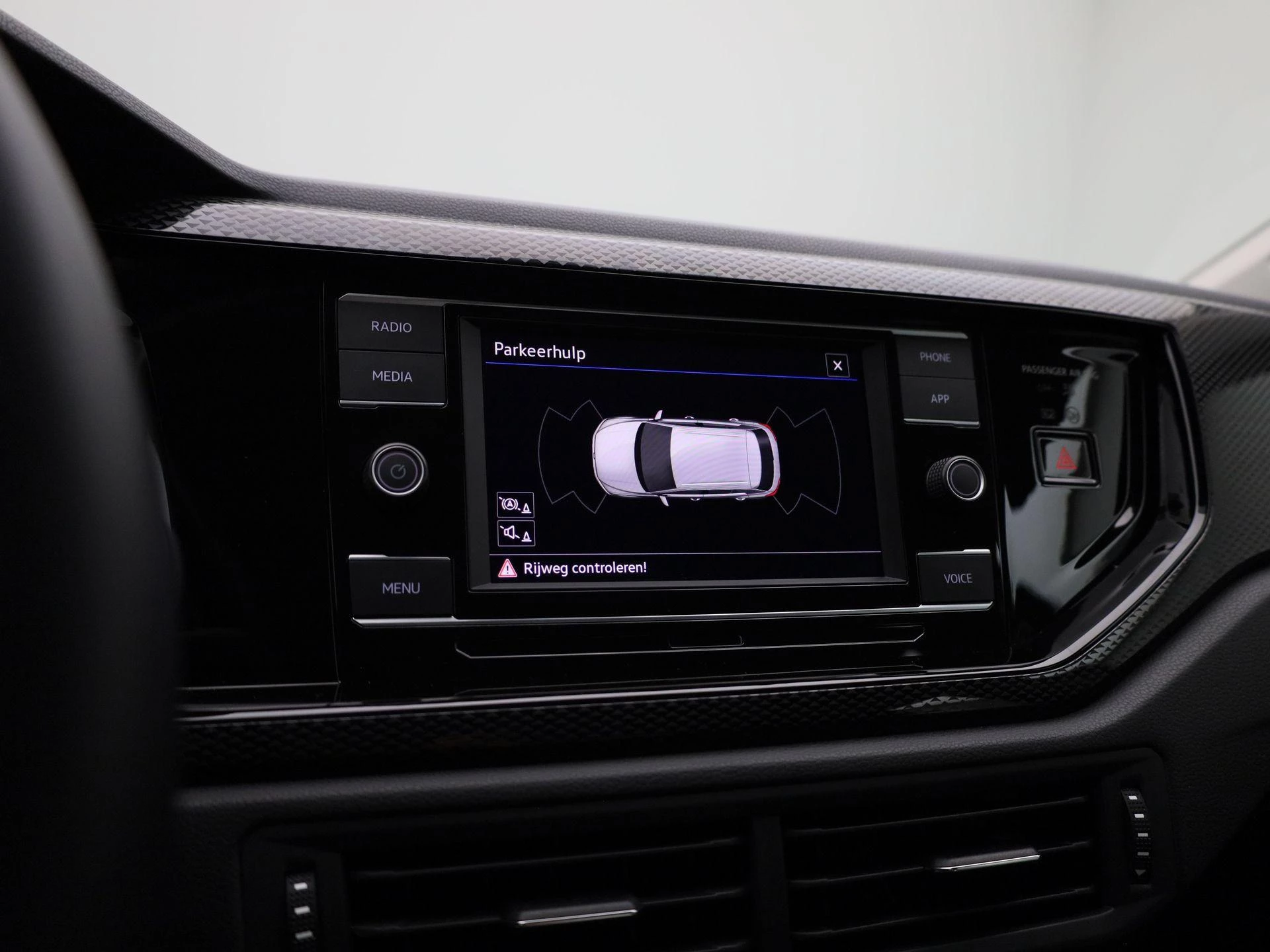 Volkswagen-Taigo-image-14