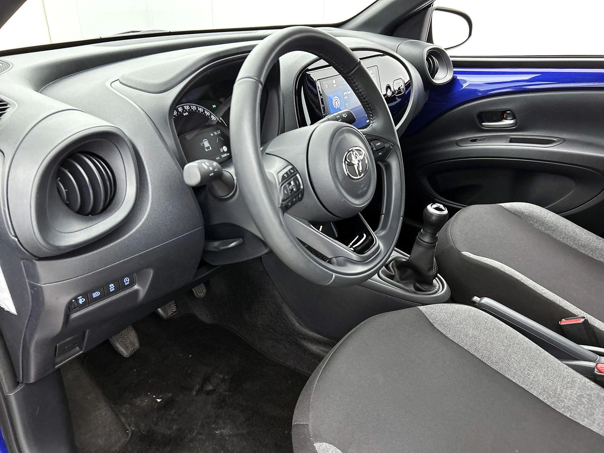 Toyota-Aygo-image-17