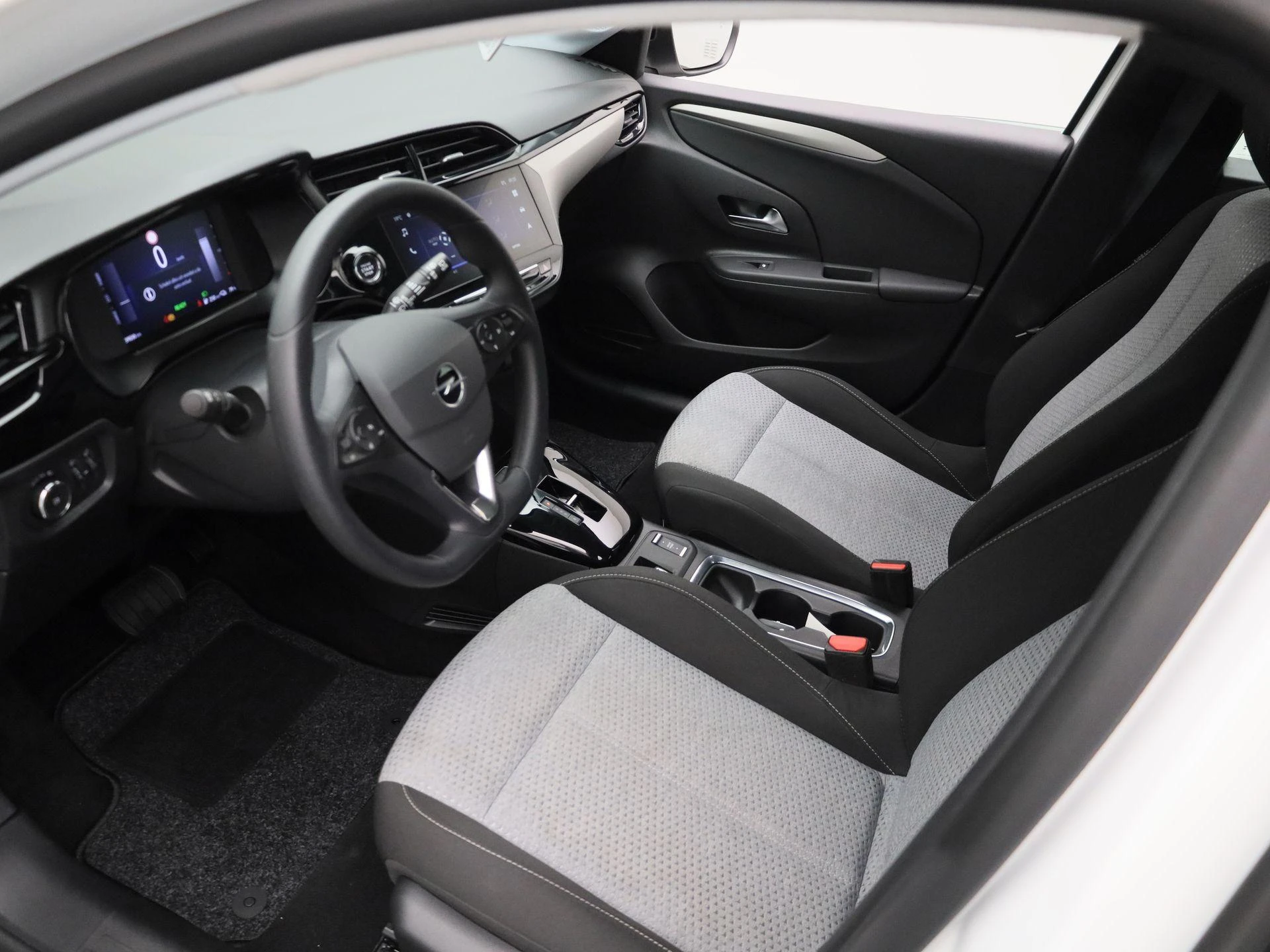 Opel-Corsa-image-16