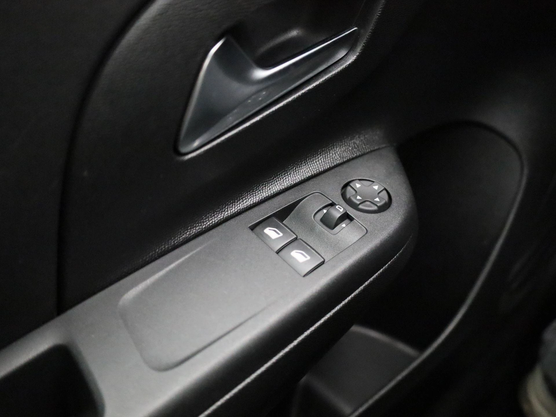 Opel-Corsa-image-20