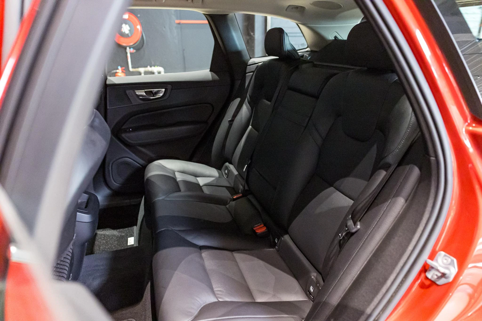 Volvo-XC60-image-16