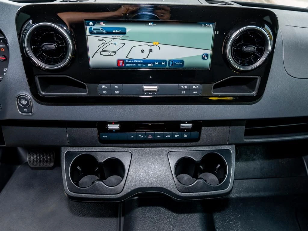 Mercedes-Benz-Sprinter 317-image-9