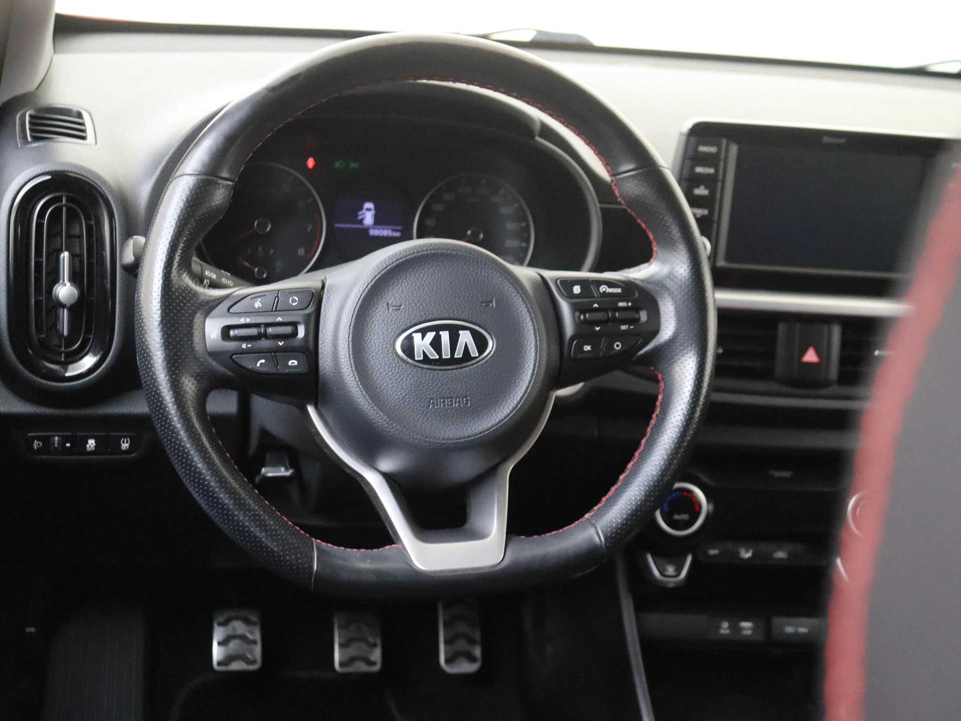 Kia-Picanto-image-9