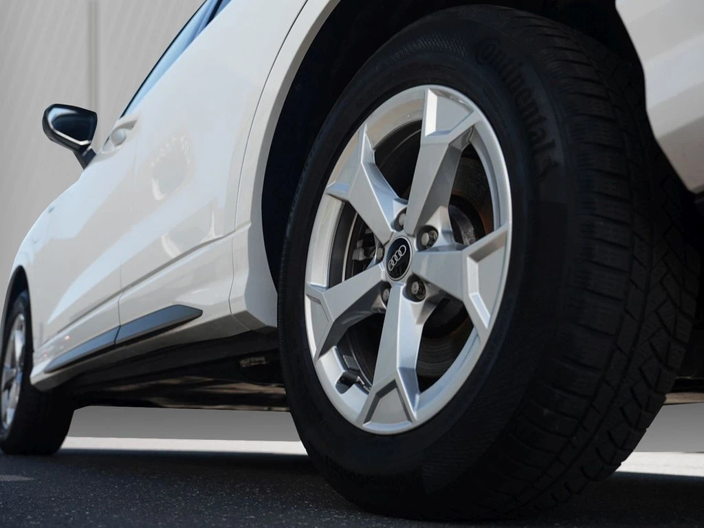 Audi-Q3-image-4