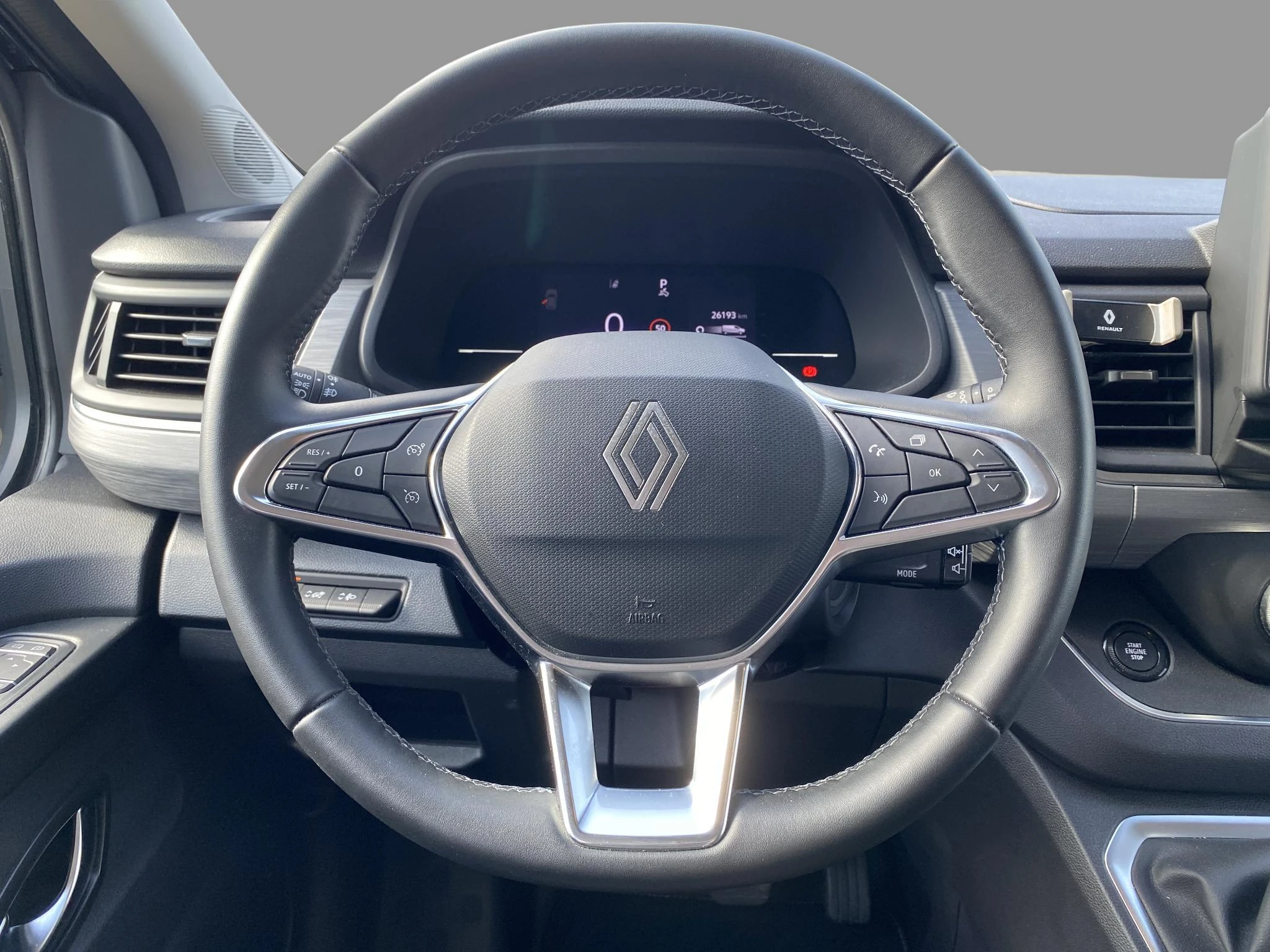 Renault-Trafic-image-11