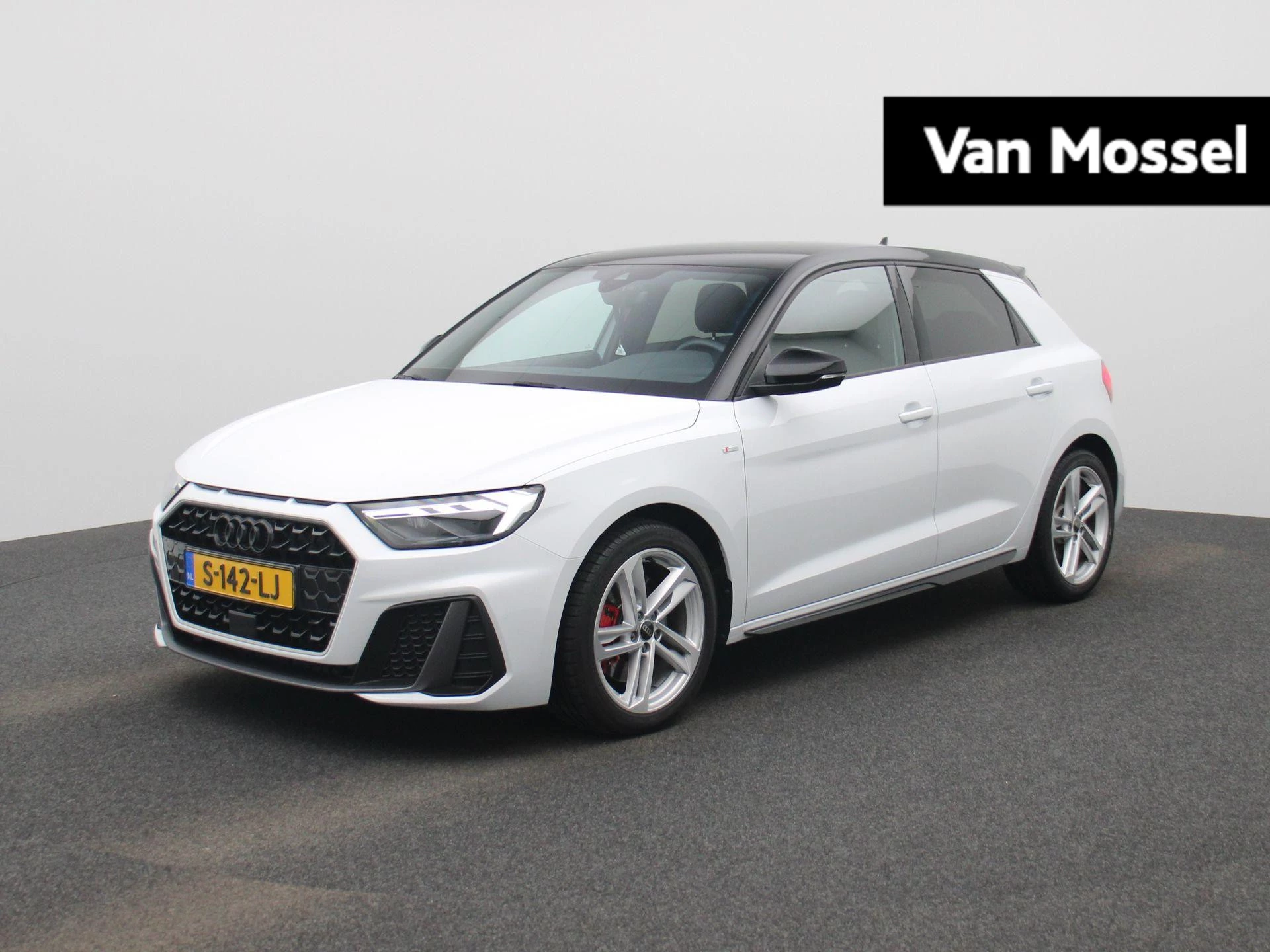 Audi-A1 Sportback-image-0