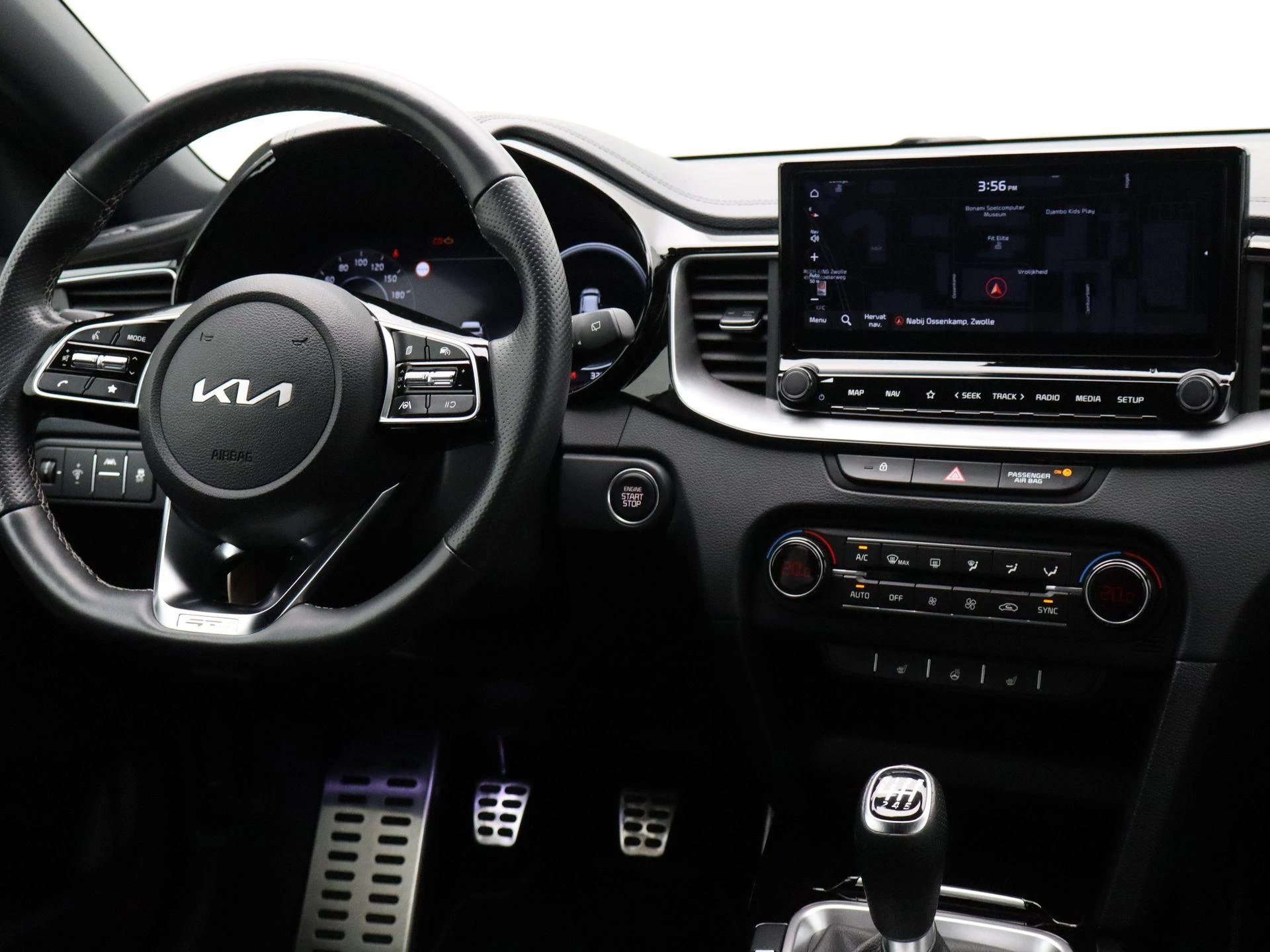 Kia-XCeed-image-32