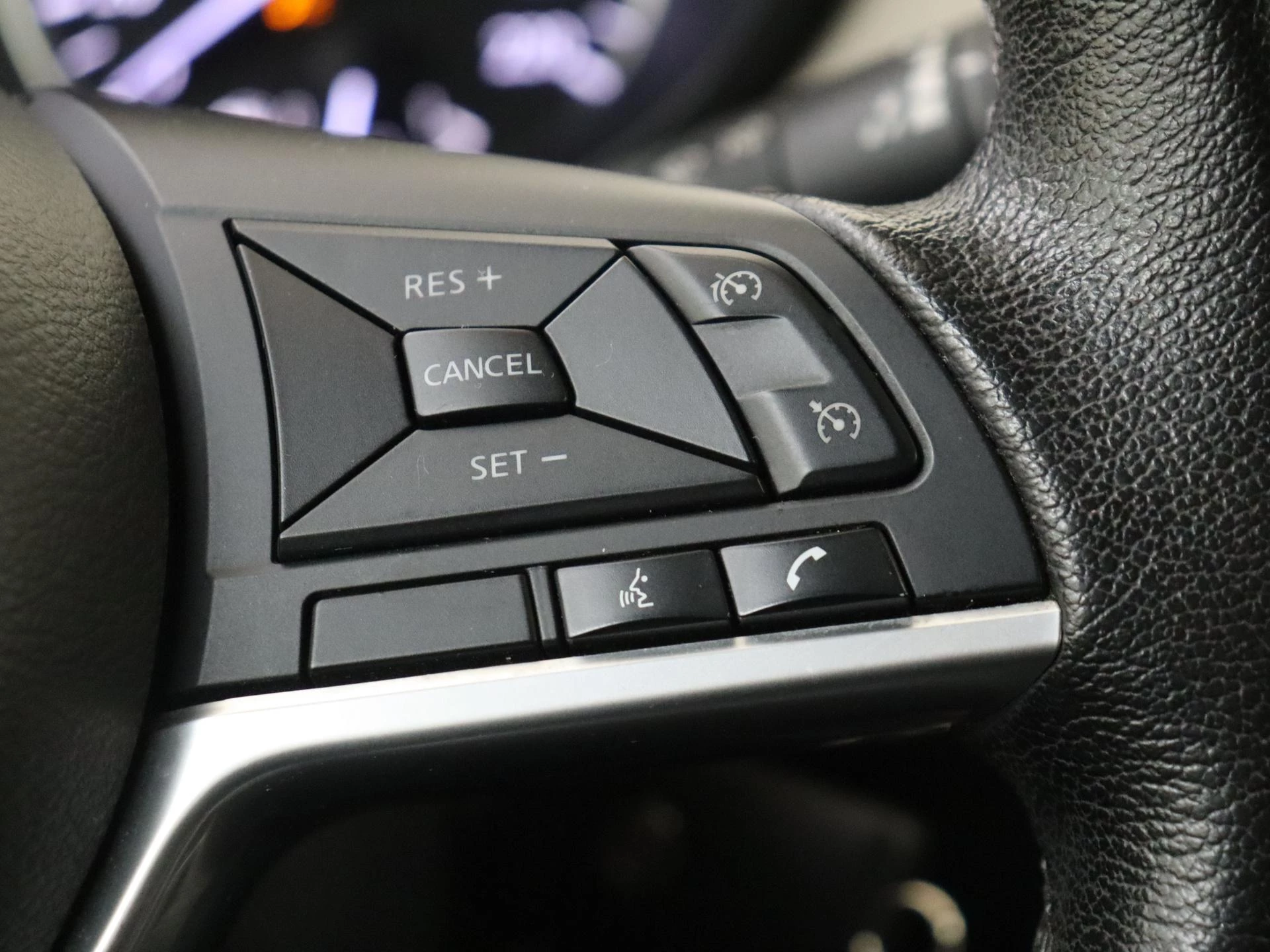 Nissan-Micra-image-13