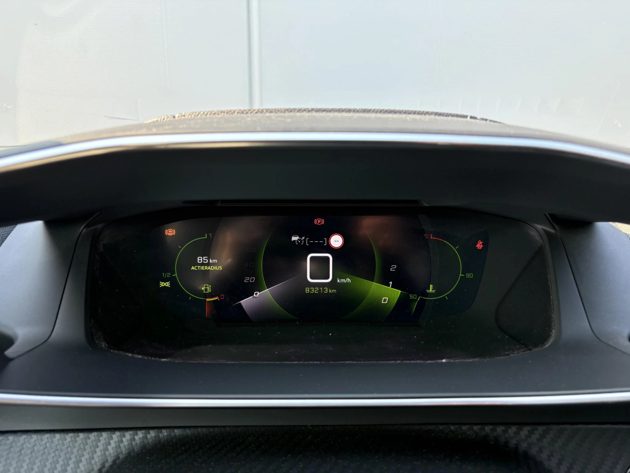 Peugeot-208-image-13