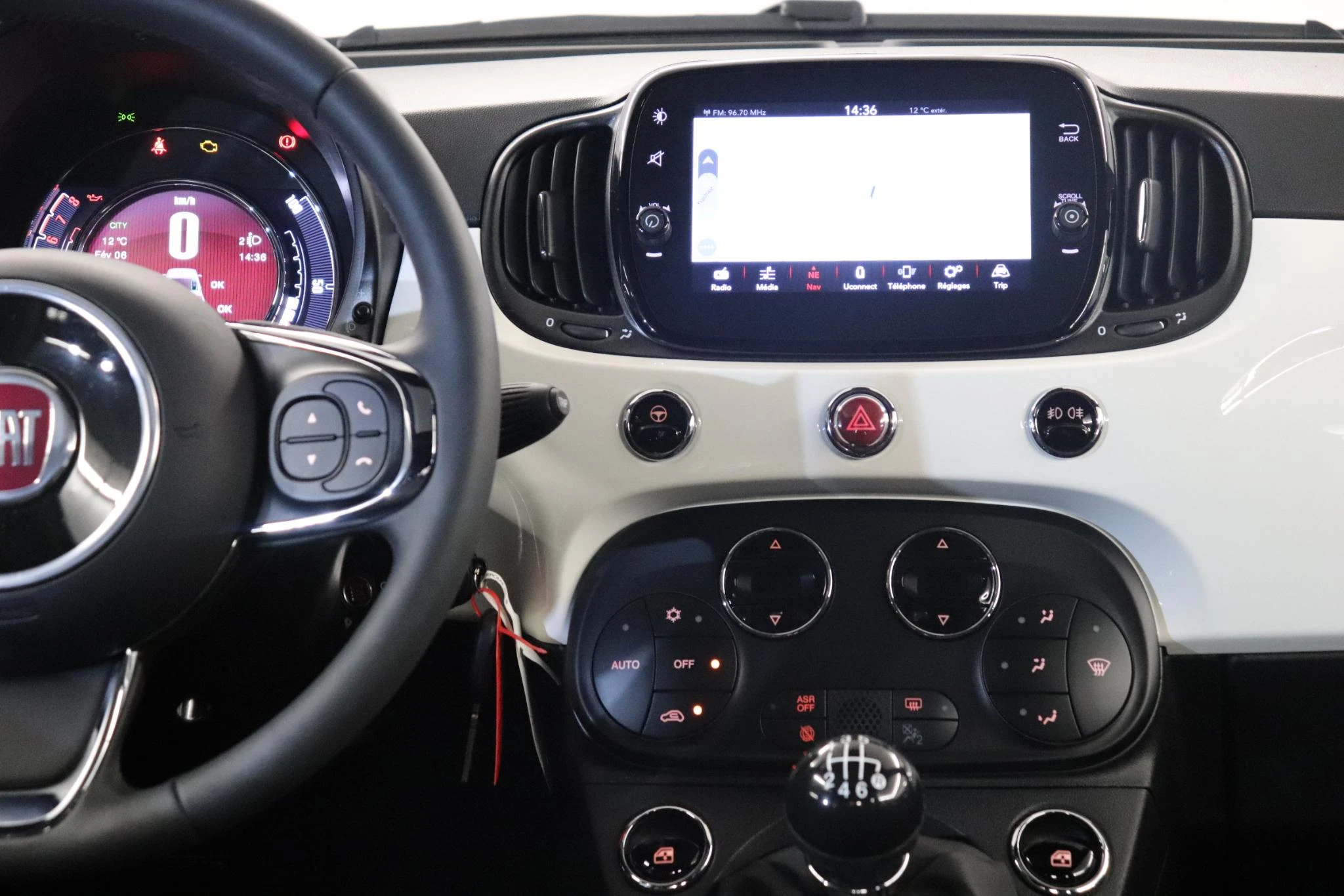 Fiat 500 (3-d) 1.0 Hybrid 70 Dolcevita 51kW