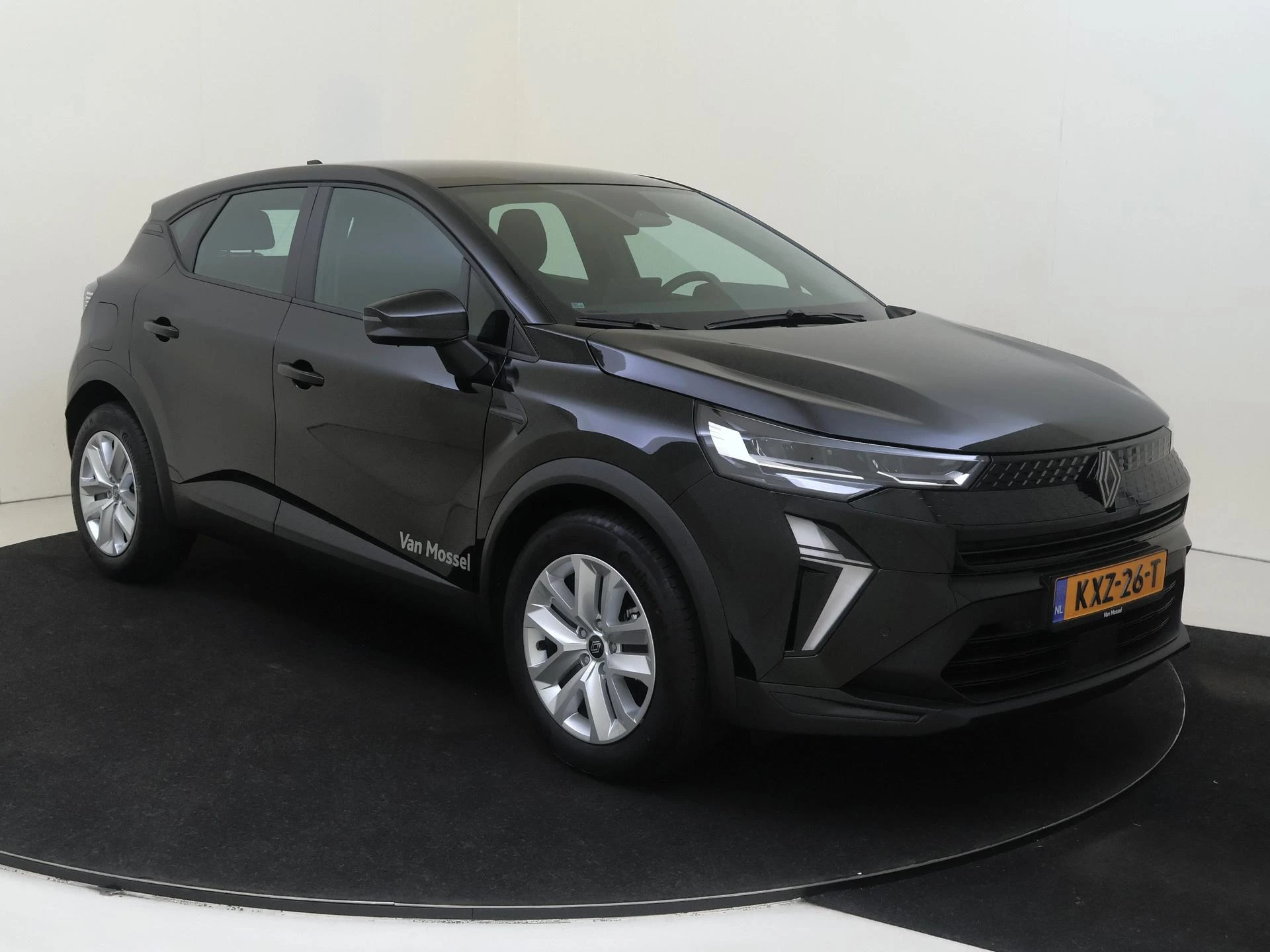 Renault-Captur-image-1