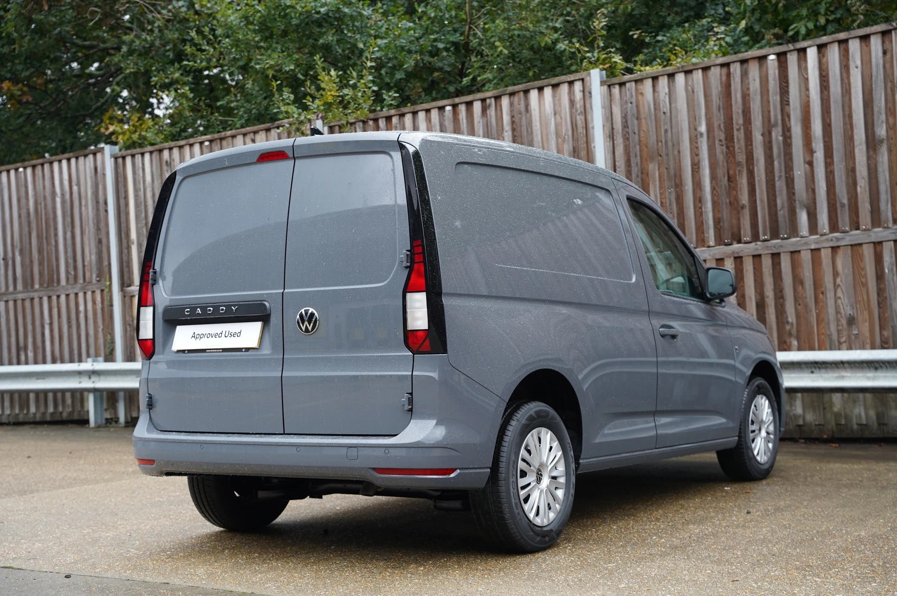 Volkswagen-Caddy-image-17
