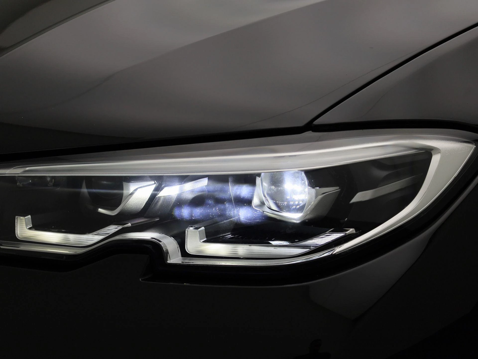 BMW-3 Serie-image-13