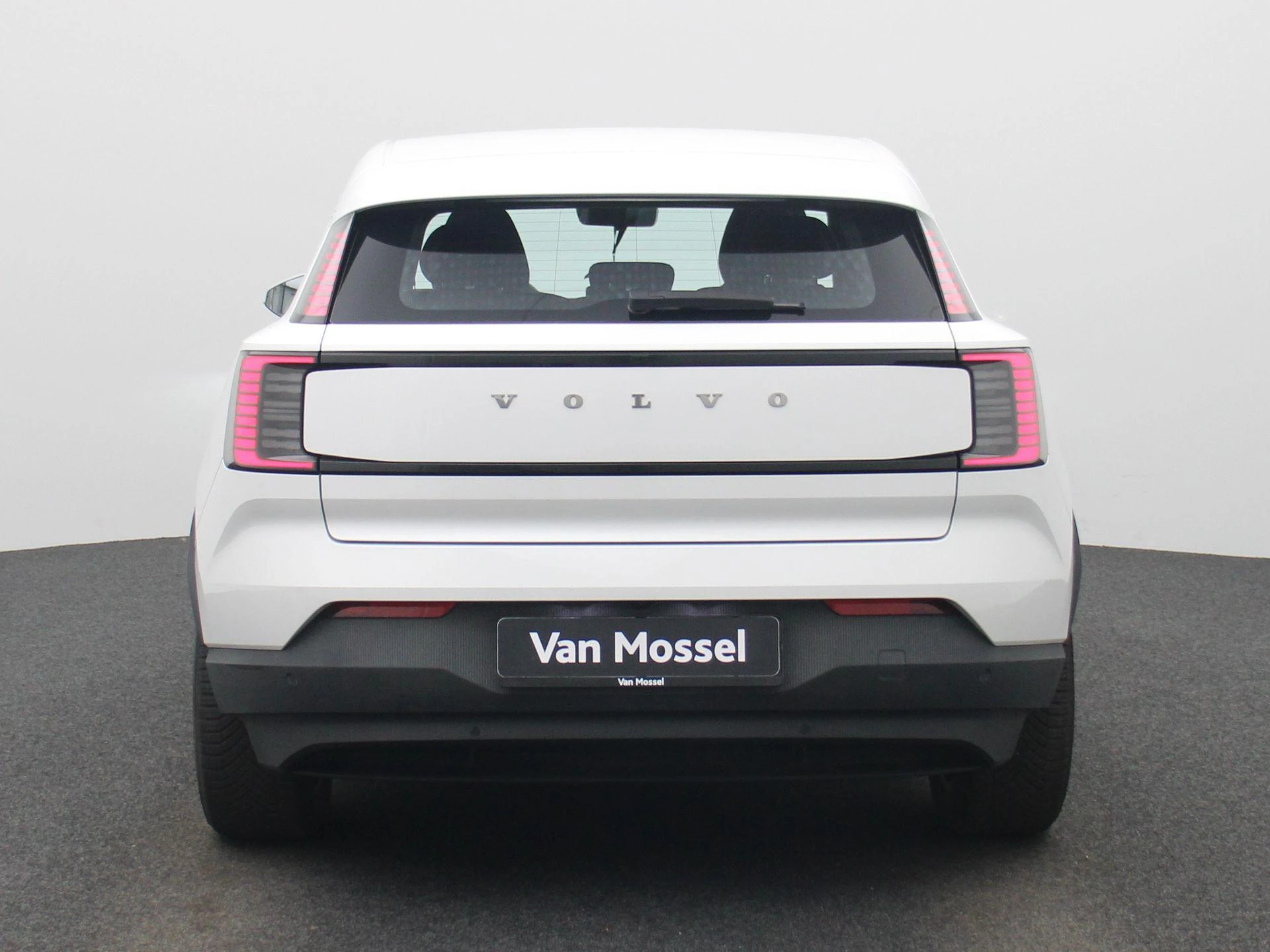 Volvo-EX30-image-4