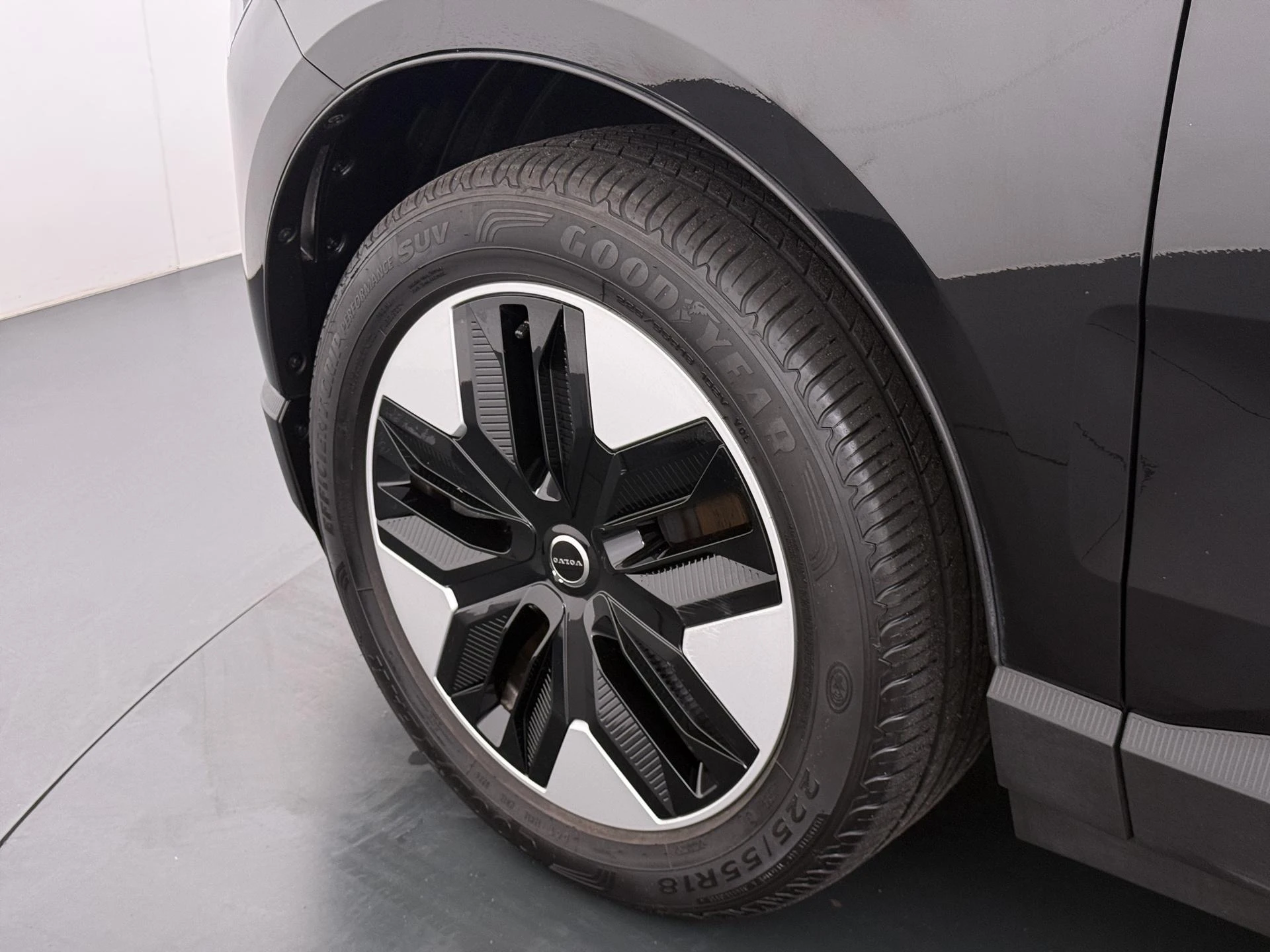 Volvo-EX30-image-8