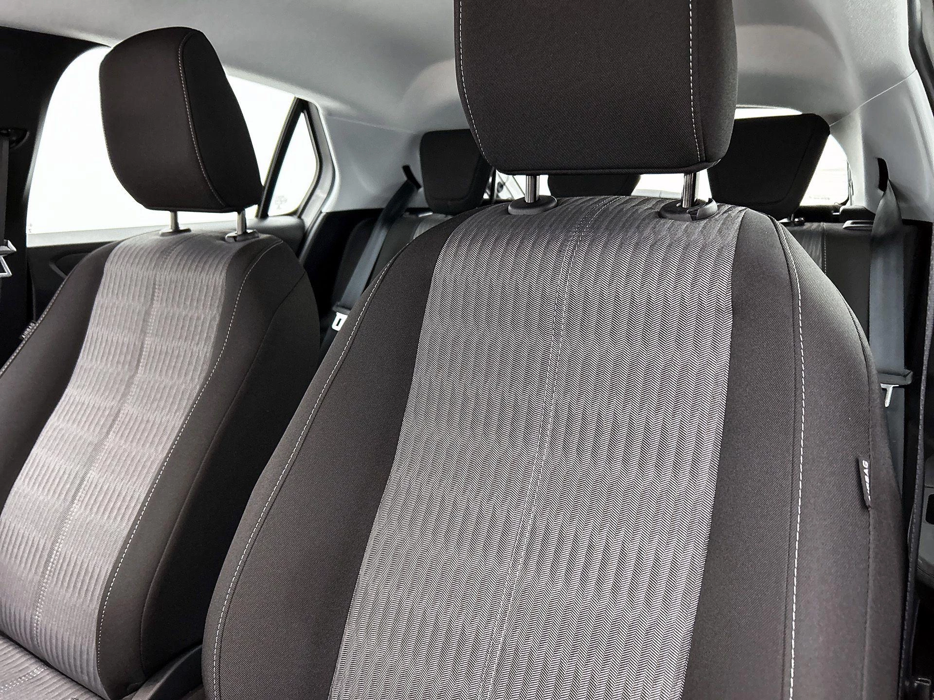 Opel-Corsa-image-9