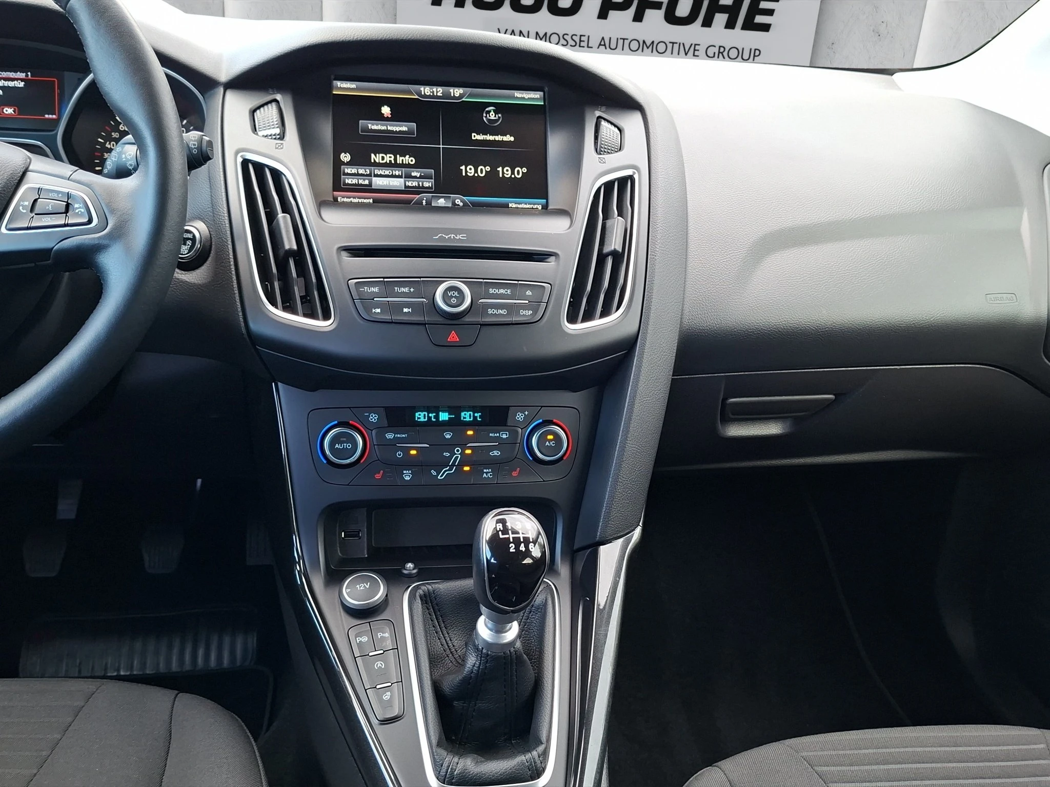 Ford-Focus-image-13