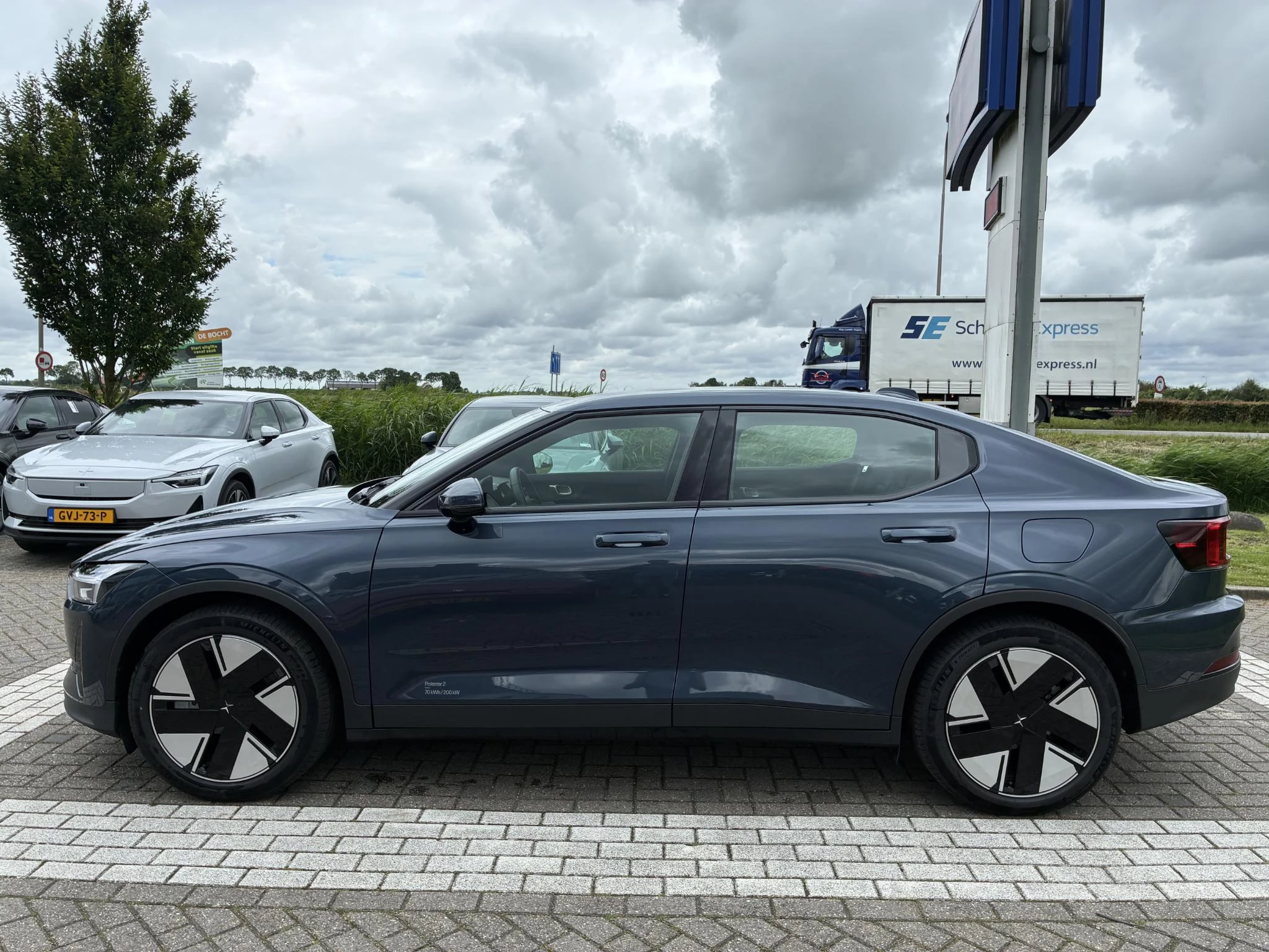 Polestar 2 Standard Range Single Motor 70 kWh
