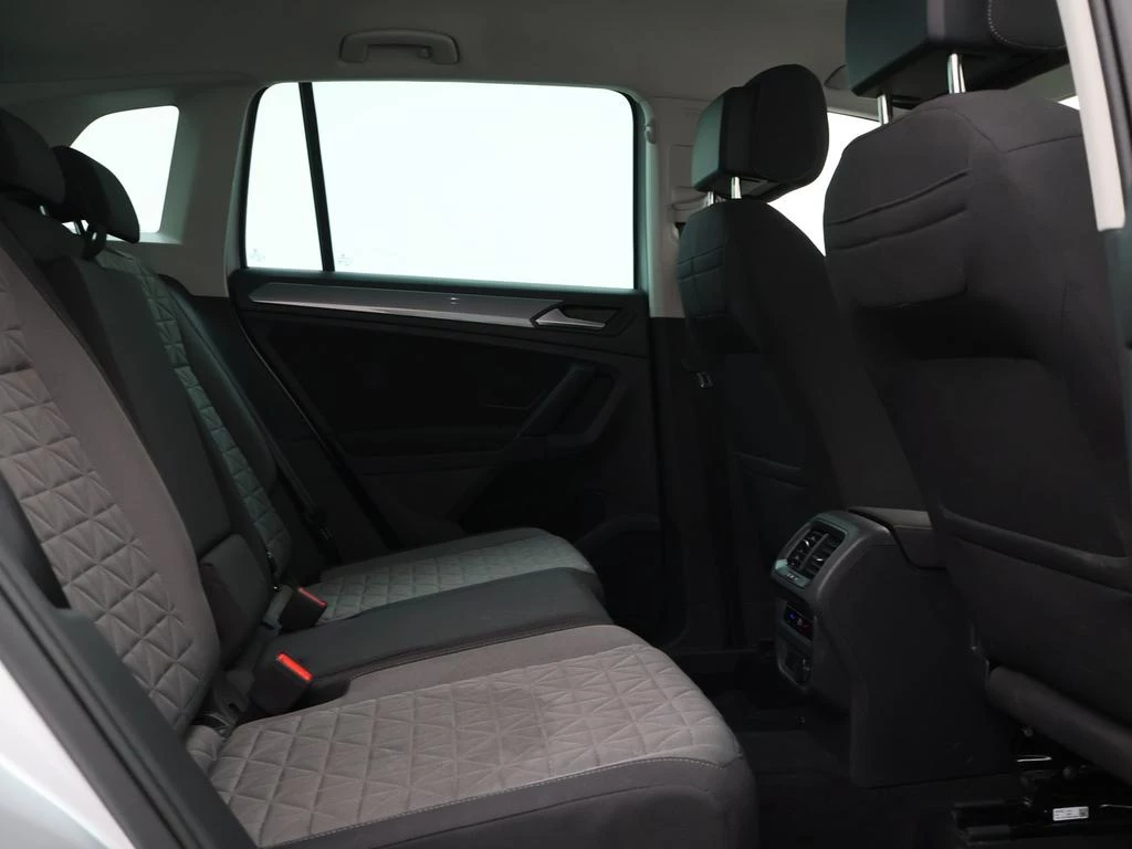 Volkswagen Tiguan Tiguan 1.5TSI Life 150PK *CAMERA*ACC*PDC*APP-CONNECT*ZETELVERWARMING*...*