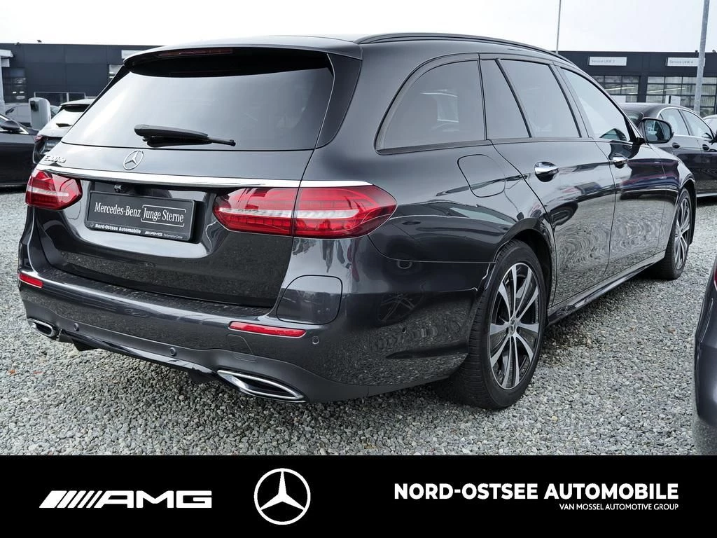 Mercedes-Benz E-Klasse 300 T de AMG PANO 360° AHK BURMESTER NIGHT AMG LineW213 E 300 T de AMG PANO 360° AHK BURMESTER NIGHT AMG Line