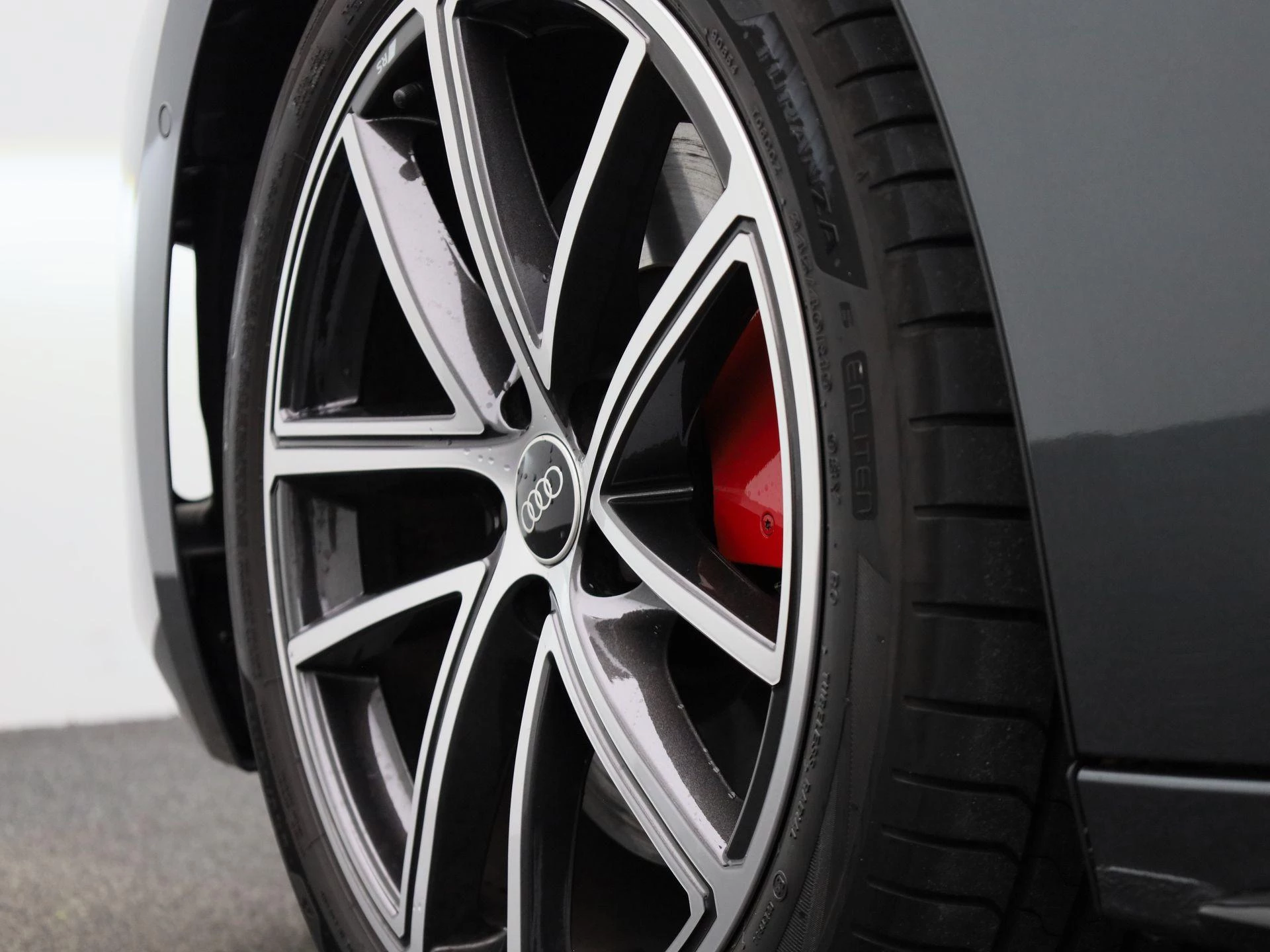 Audi A5 Avant 2.0 e-hybrid quattro S edition Competition