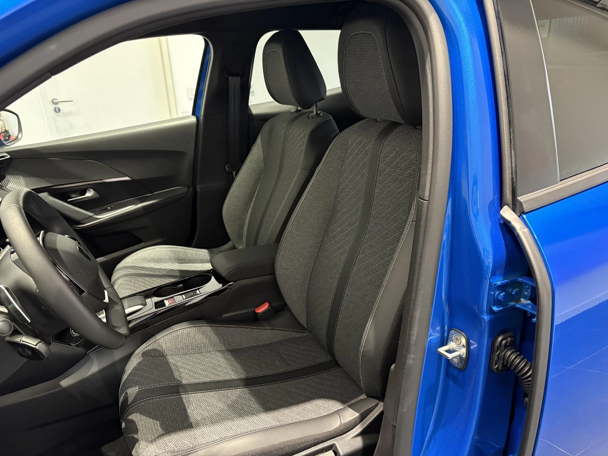 Peugeot 2008 1.2 PureTech 130 Allure