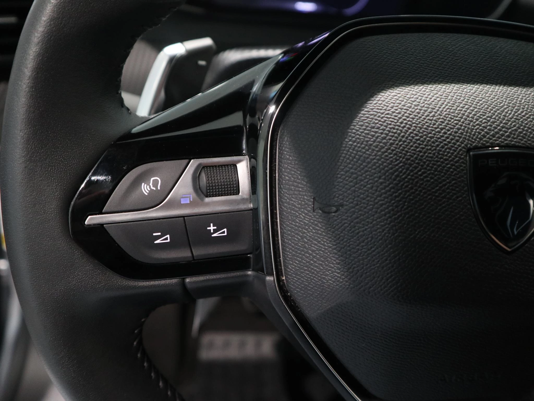 Peugeot-2008-image-12
