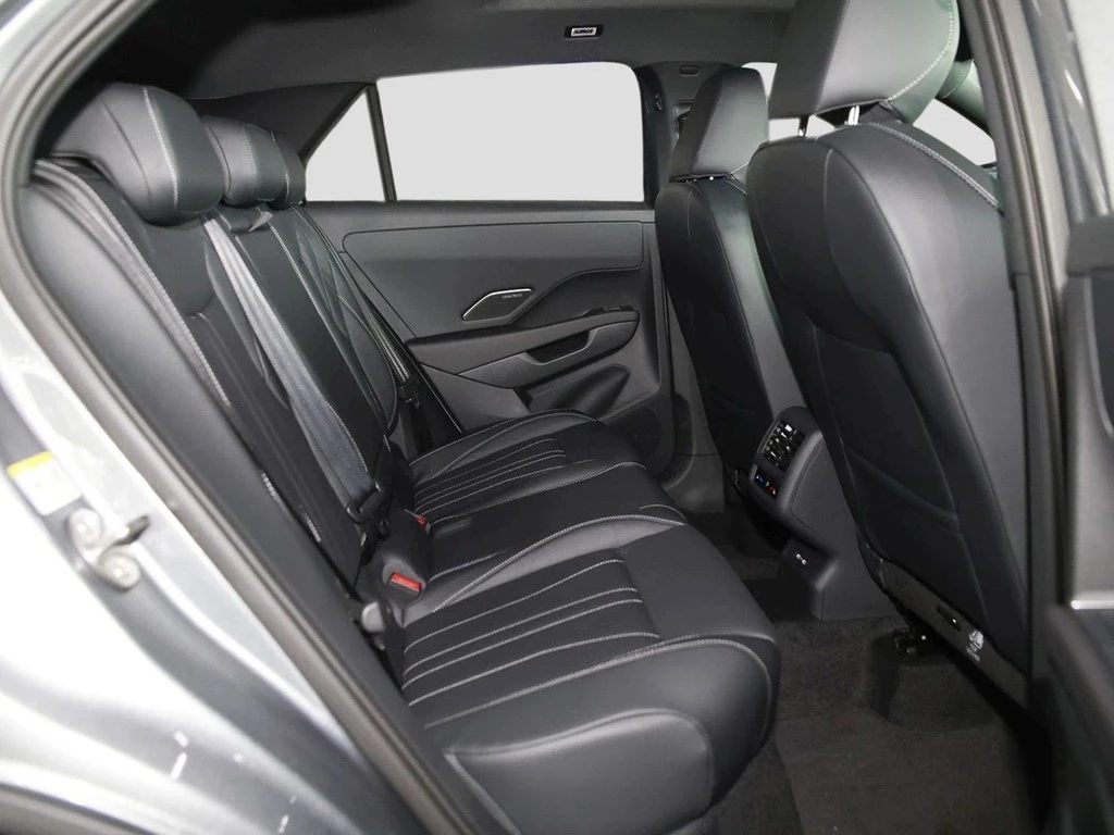 Volkswagen T-Roc R-Line 1.5 l eTSI 150 PS 7-Gang DSG