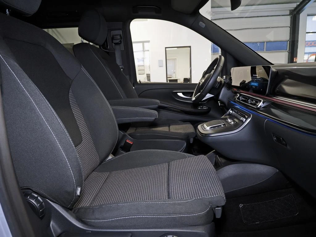 Mercedes-Benz-V-Klasse 220-image-14