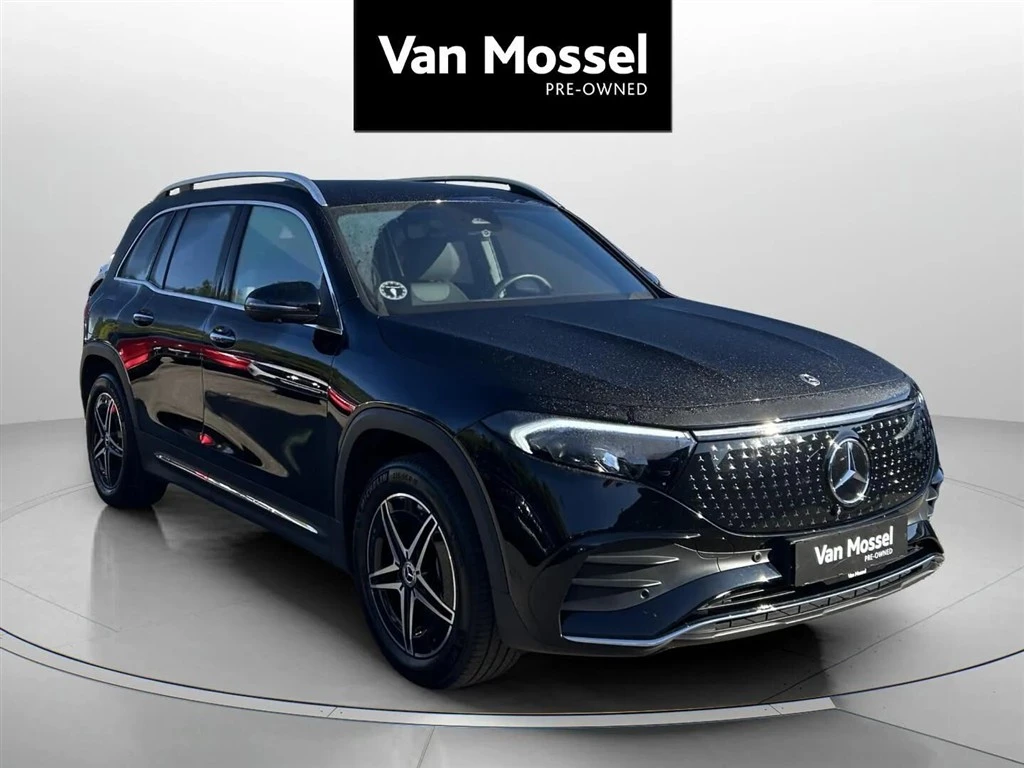 Mercedes-Benz-EQB-image-2